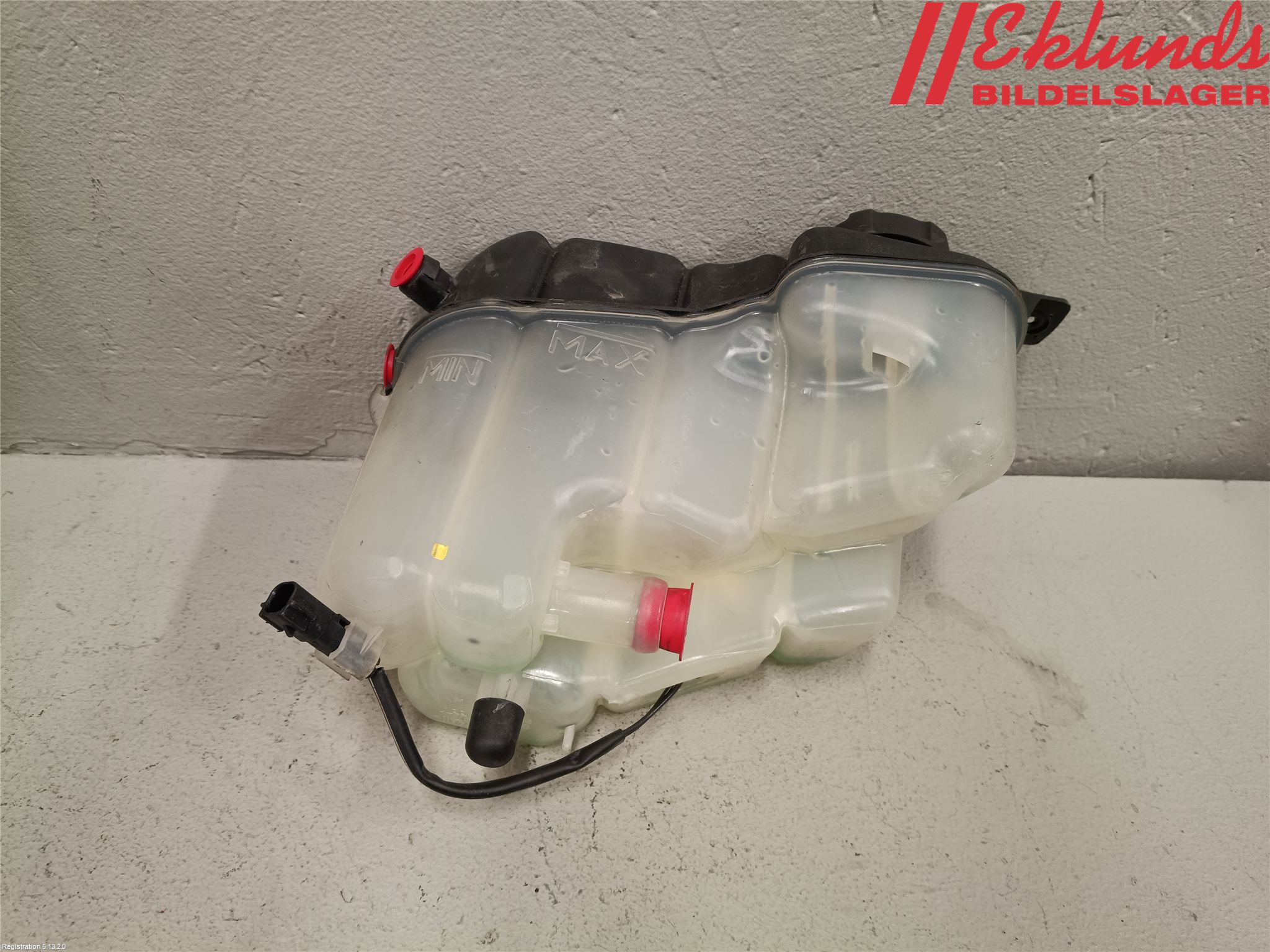 Volvo V70 14-16 Expansionstank