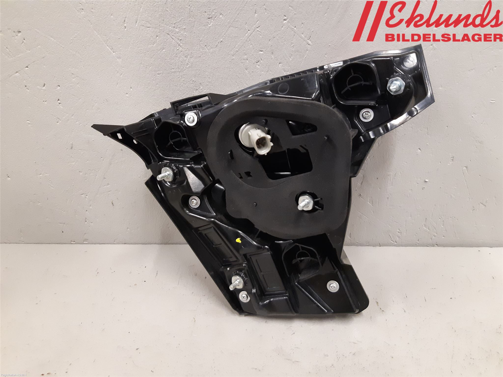 Toyota C-HR 16-23 Bakljus Lucka Hö