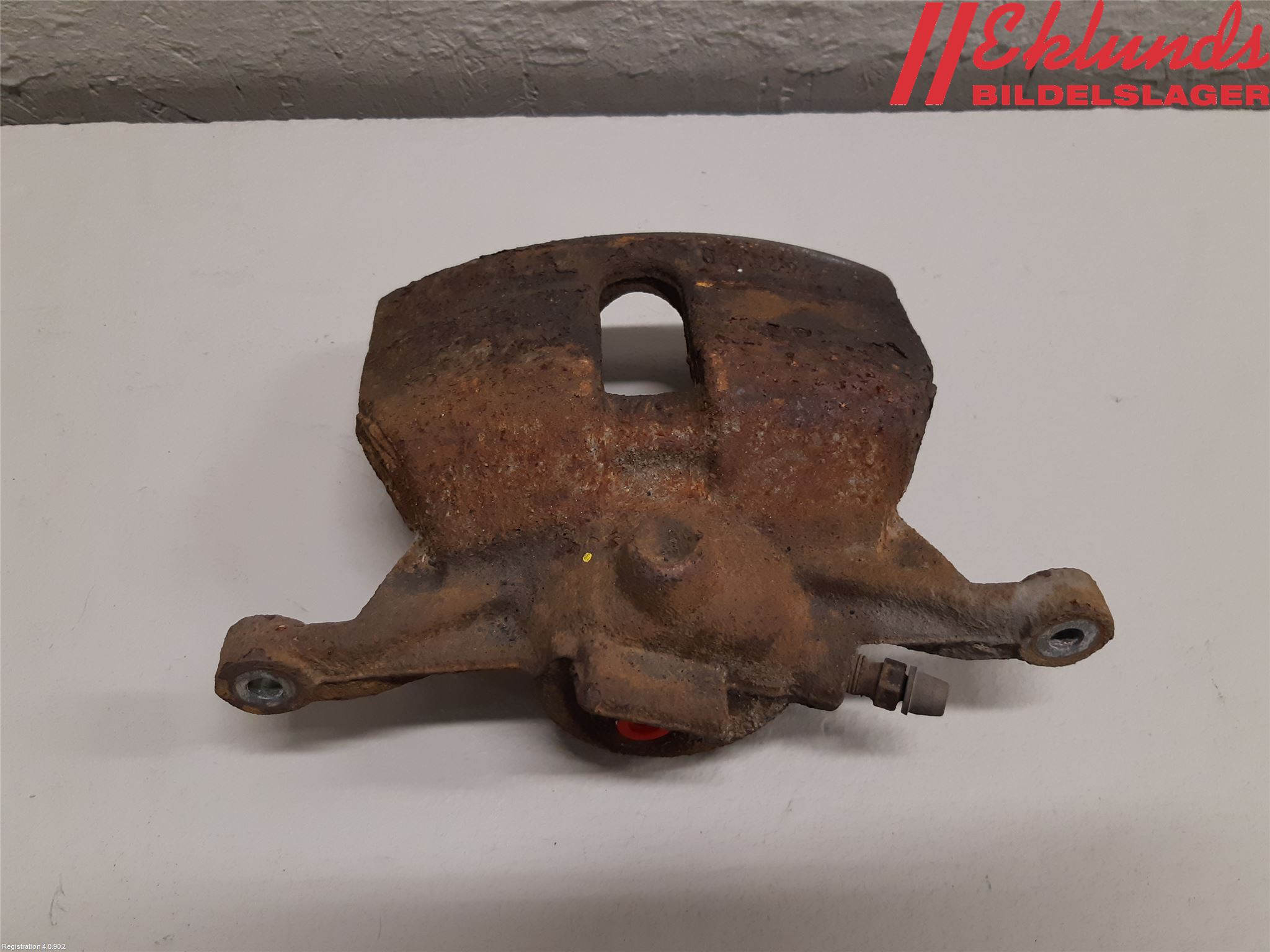 Volkswagen VW PASSAT 15-19 Bromsok Fram Höger