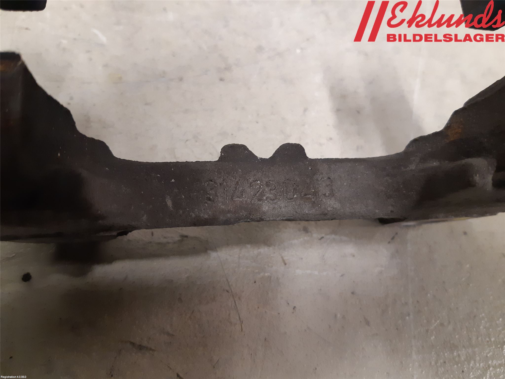 Volvo V60 19- Bromsokshållare