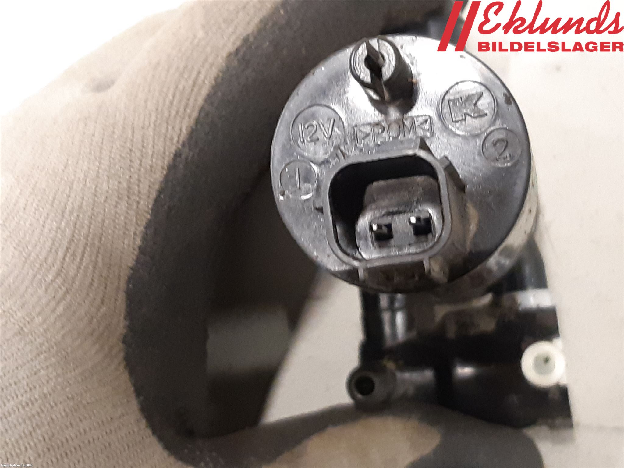 Volvo V40 12-19 Spolarpump Vindruta