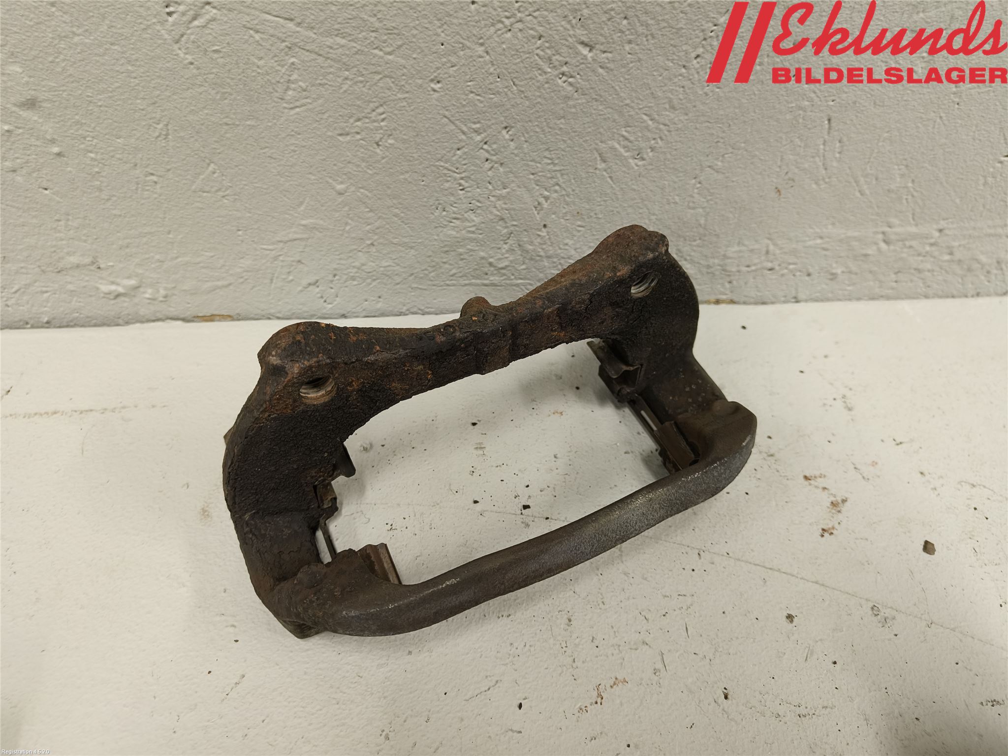 Opel MOKKA 13-20 Bromsokshållare