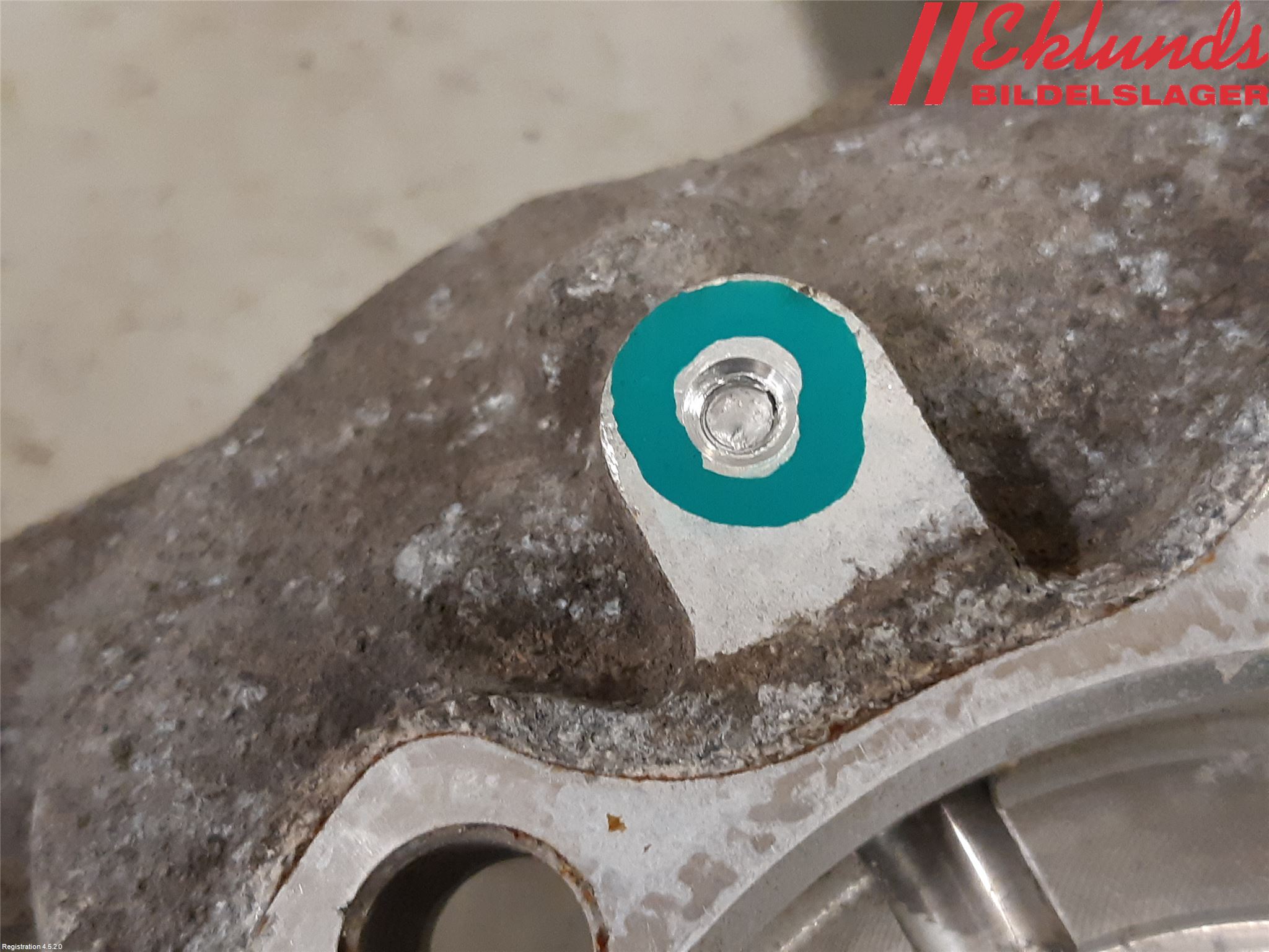 Volvo V90 17->> Hjullagerhus-Spindel Vä B