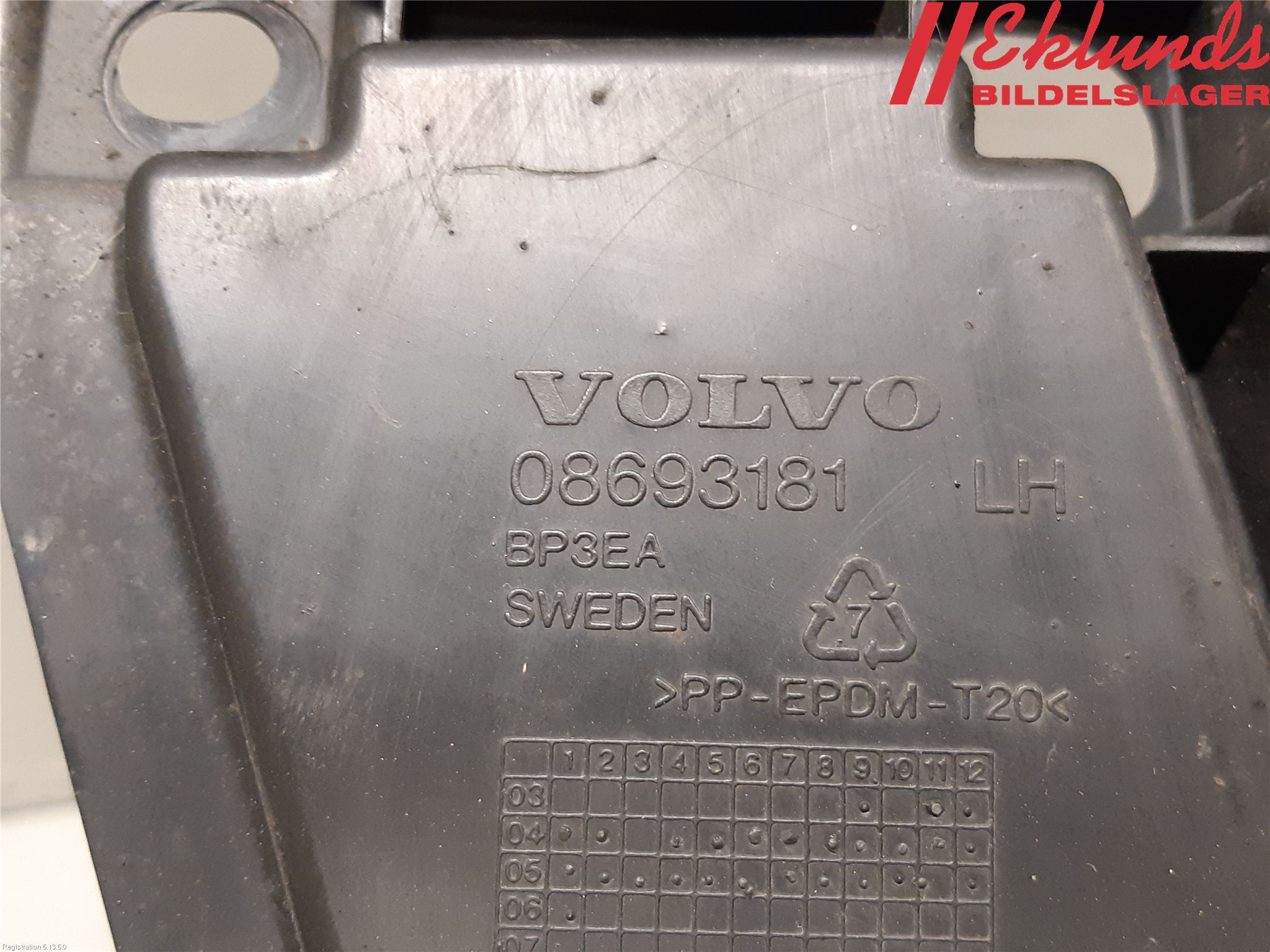 Volvo V70 05-08 Stötfångarfäste Fram Vä