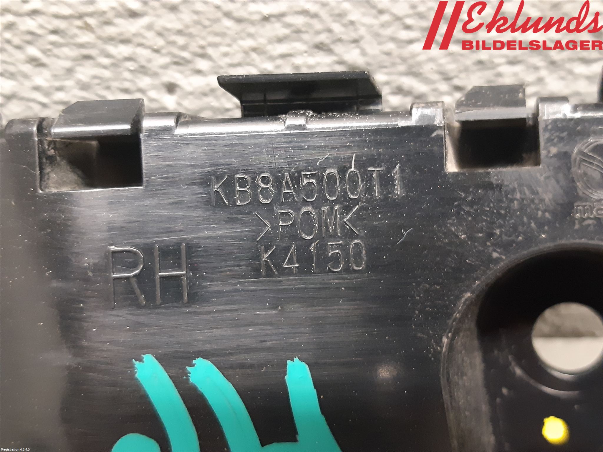 Mazda CX-5 17- Stötfångarfäste Fram Hö
