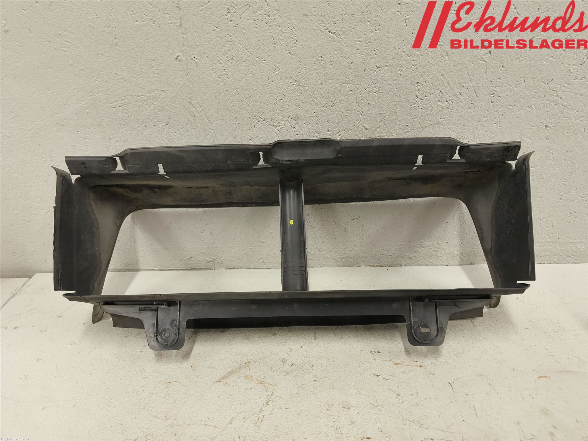 Ford FOCUS 11-14 Deflektor Plåt-Plast Kylning