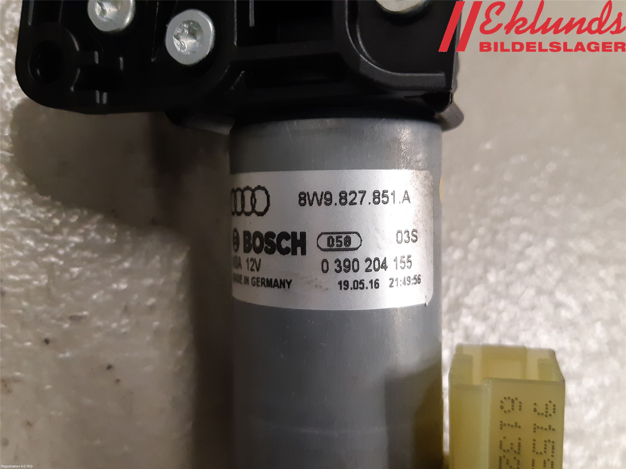 Audi A4/S4 B9 16-19 Bakluckeöppnare Automatisk