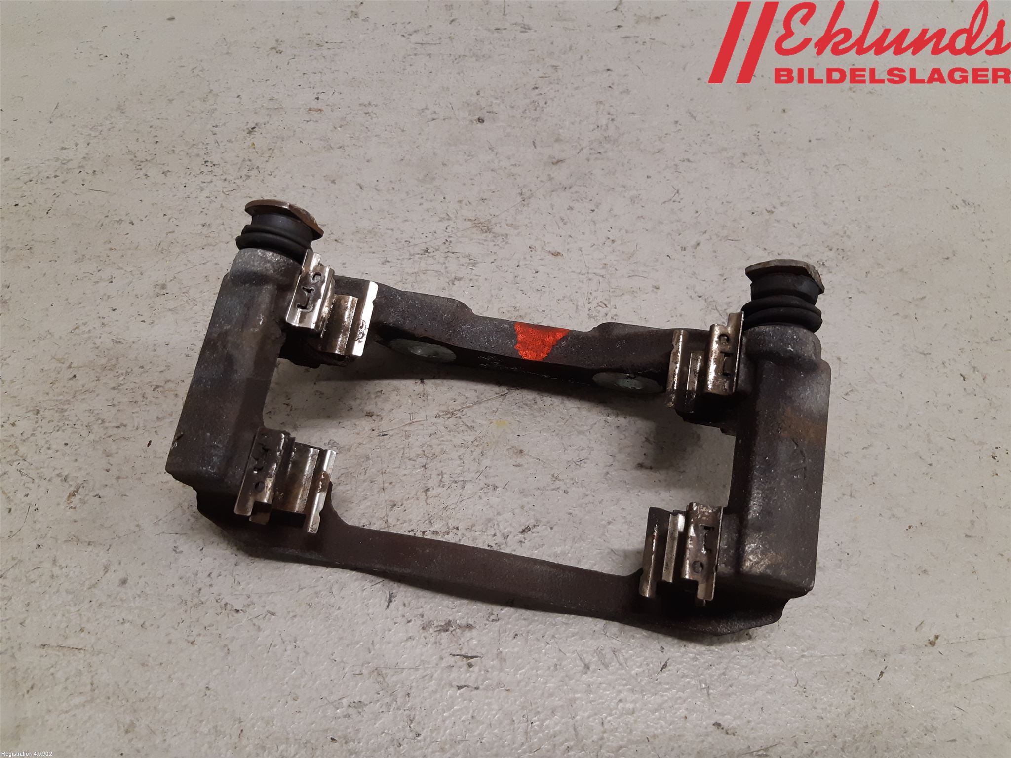 Peugeot 2008/E-2008 20- Bromsokshållare