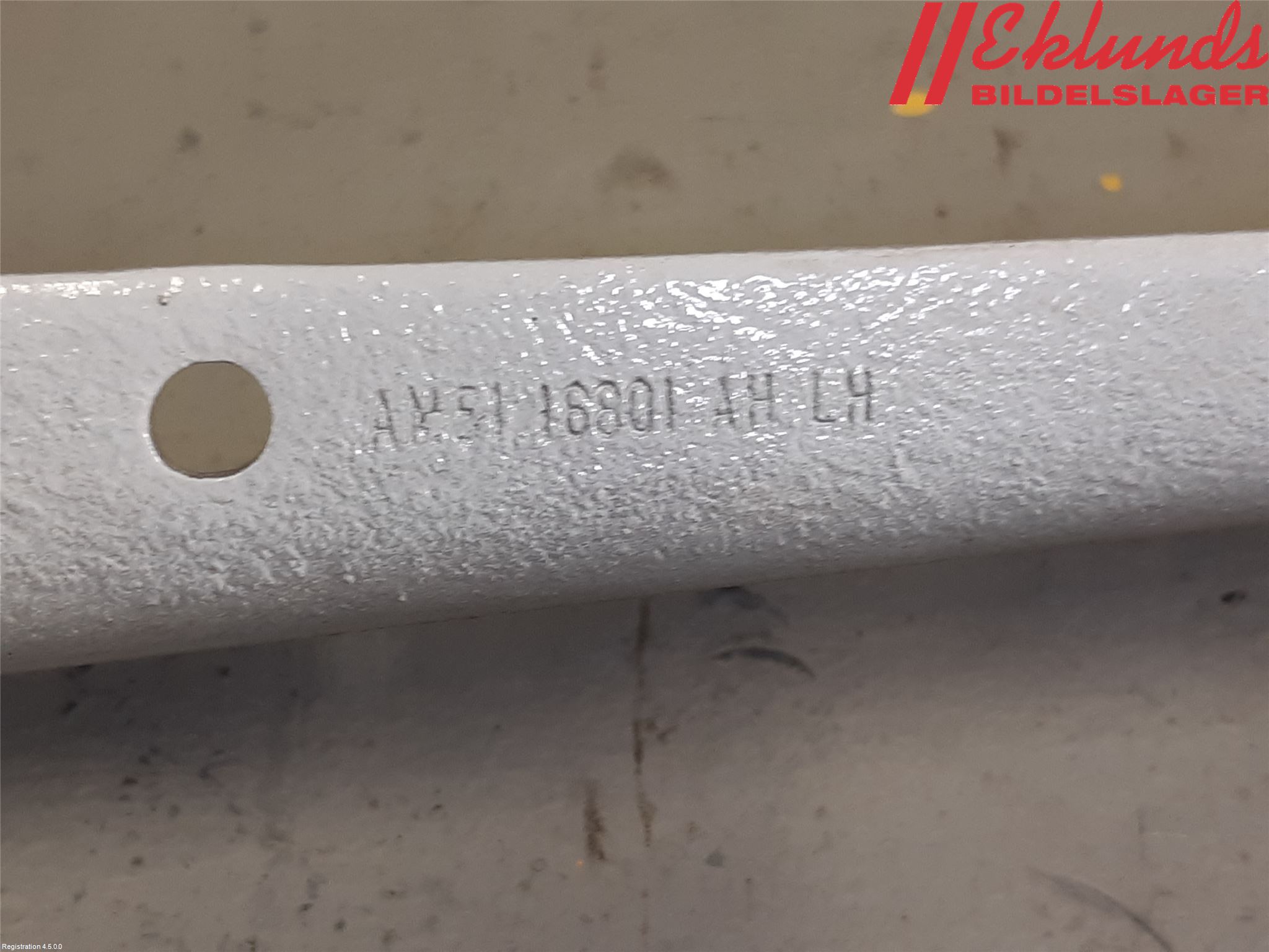 Ford C-MAX ll 15-19 Huvgångjärn