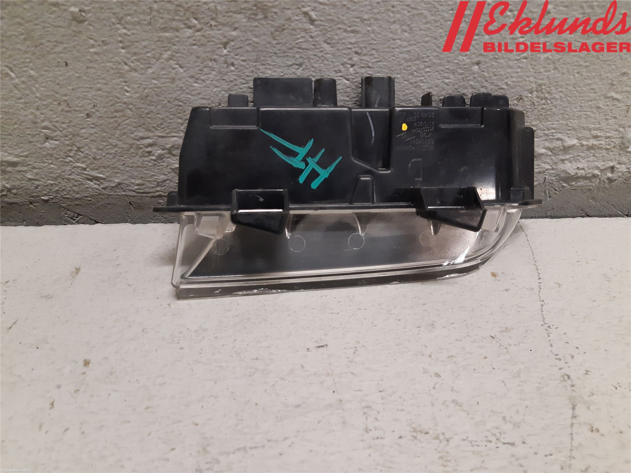 Renault CLIO IV 12-16 Positionsljus Fram Hö