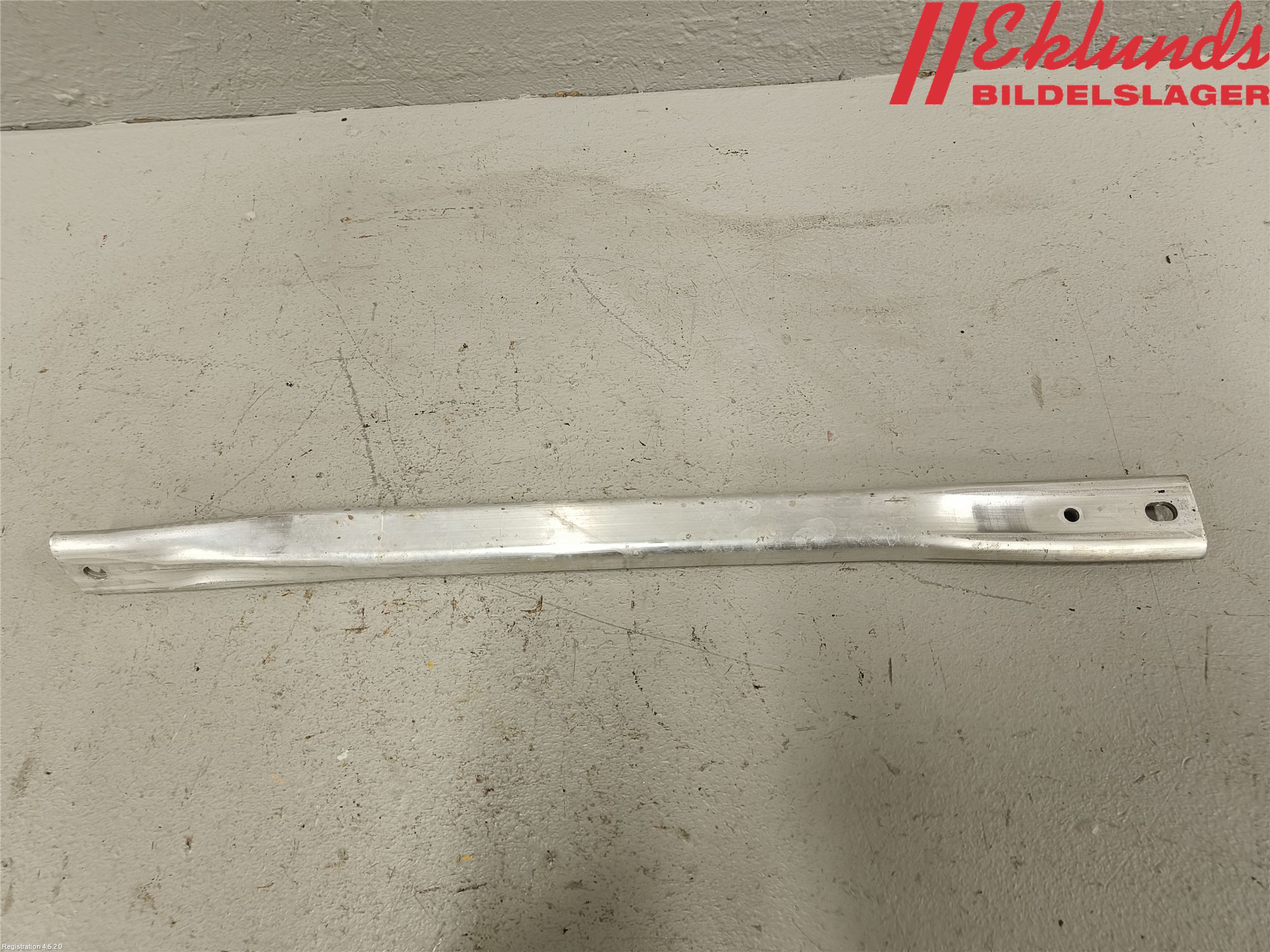 Audi A4/S4 B9 16-19 Frontplåt