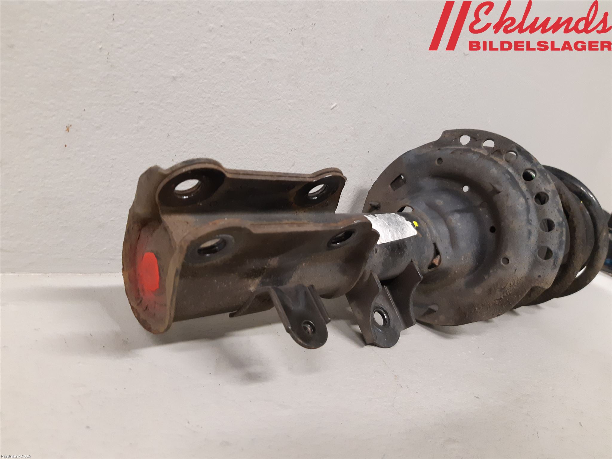 Hyundai i10 BA 14-16 Fjäderben Fram Vänster