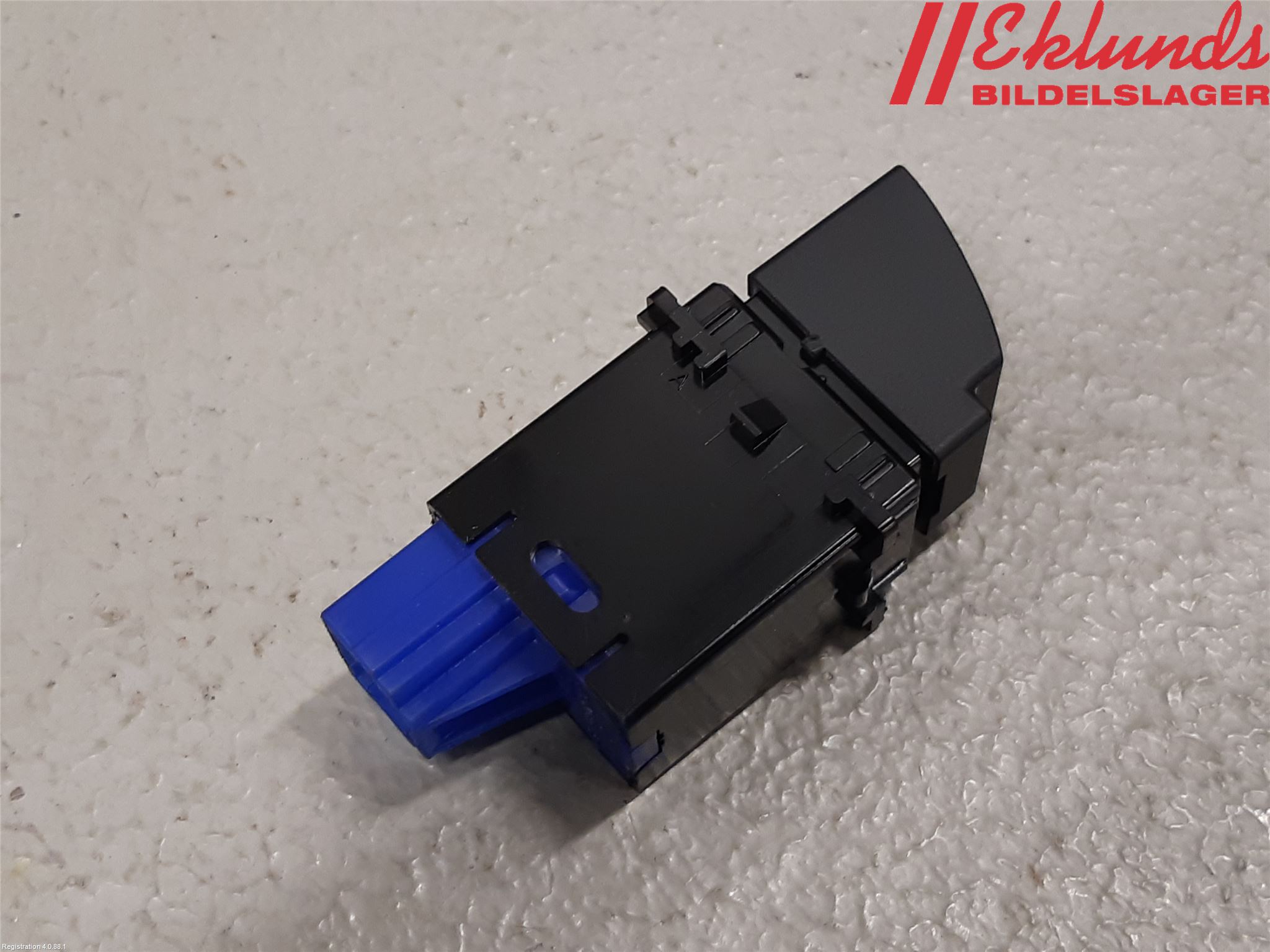 Subaru OUTBACK 15-20 Strömställare Övrigt