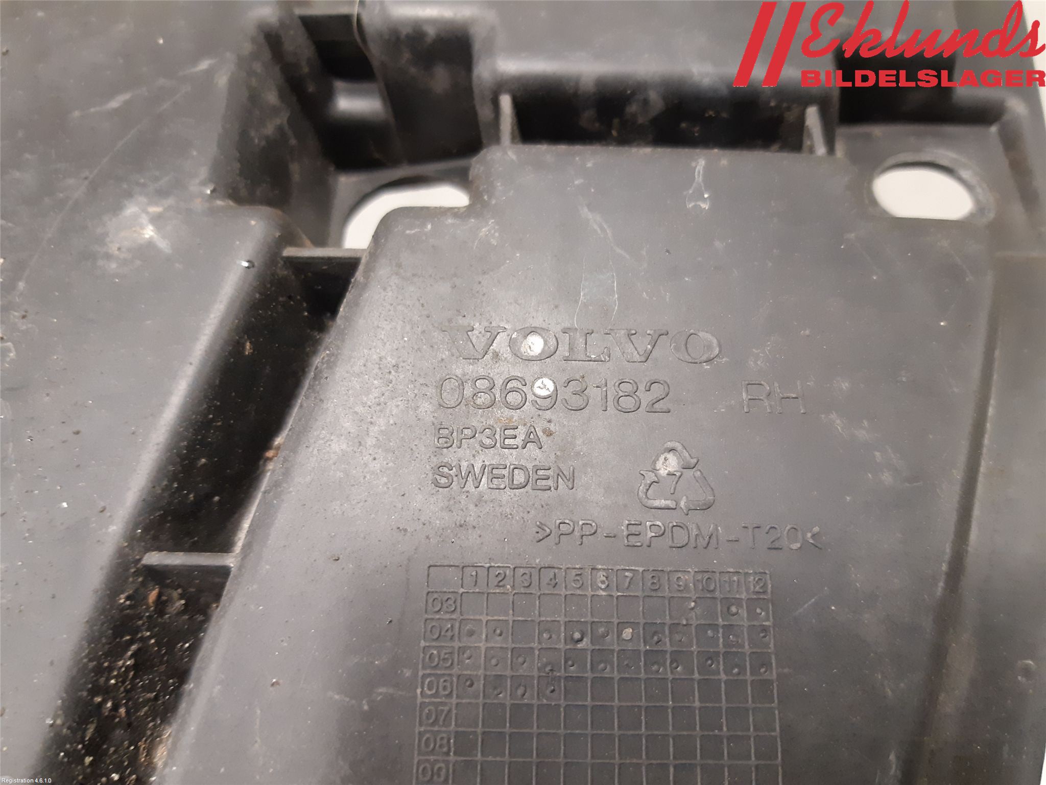 Volvo V70 05-08 Stötfångarfäste Fram Hö