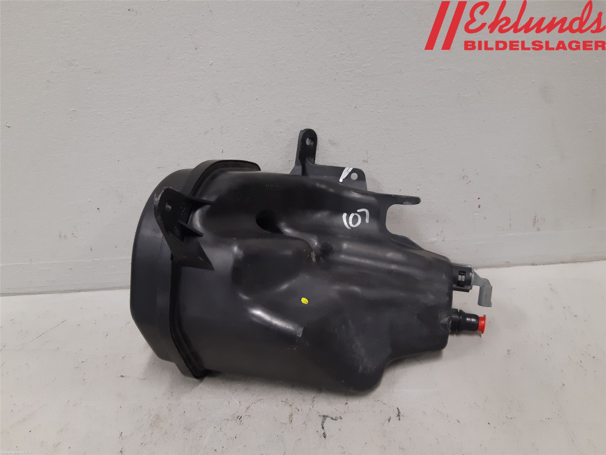 BMW X6 E71/E72   08-14 Expansionstank