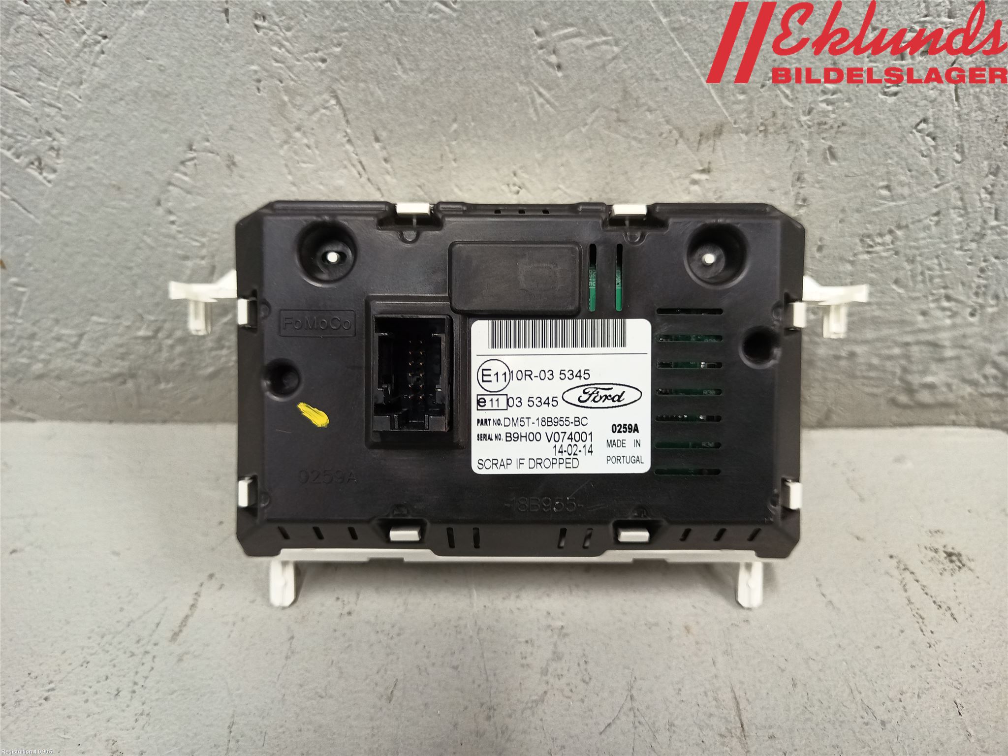 Ford TRANSIT SKÅP/BUSS 14-22 Bildskärm