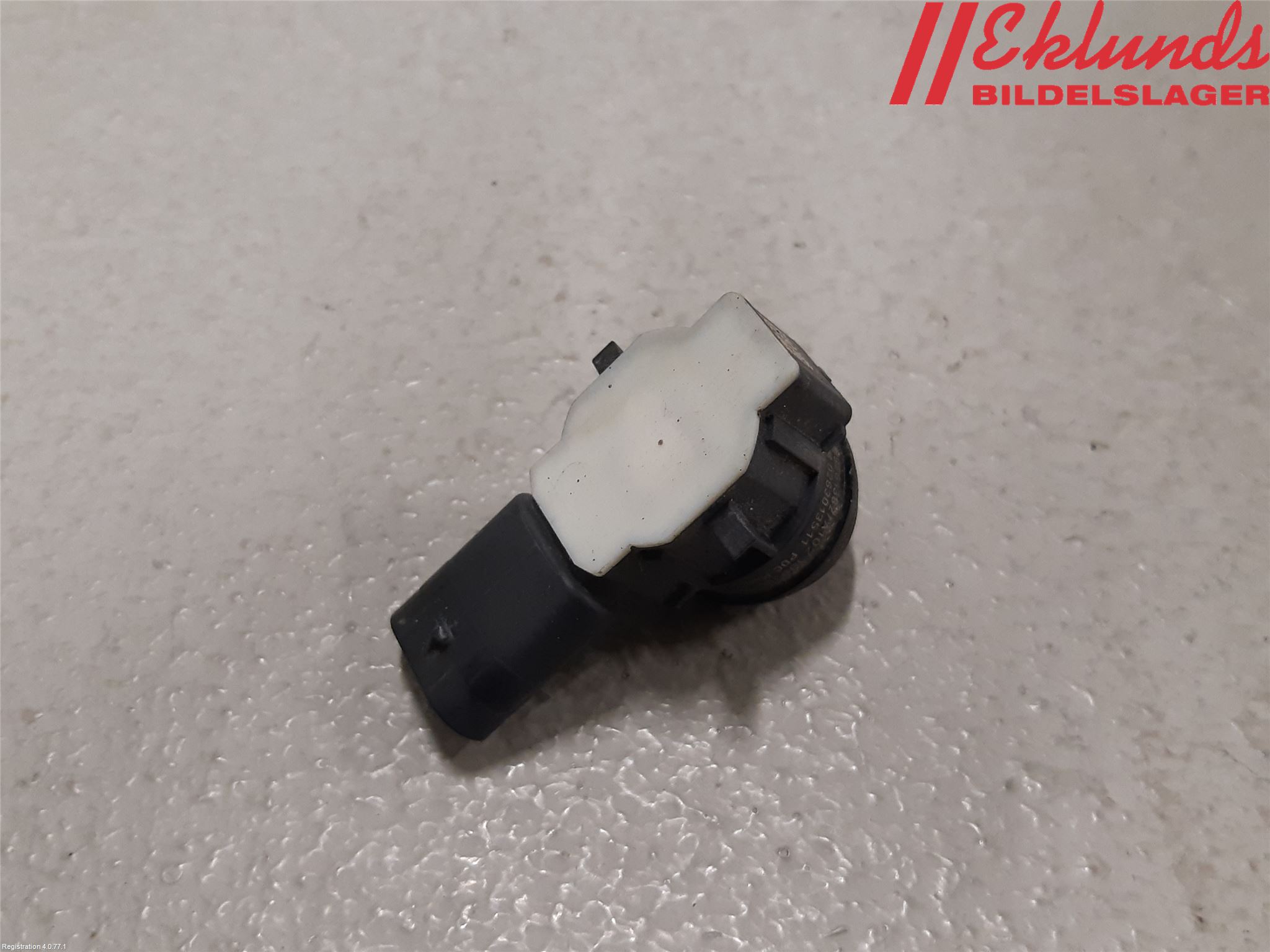 BMW 3 F30/F31/F80 12-19 Parkeringshjälp Backsensor
