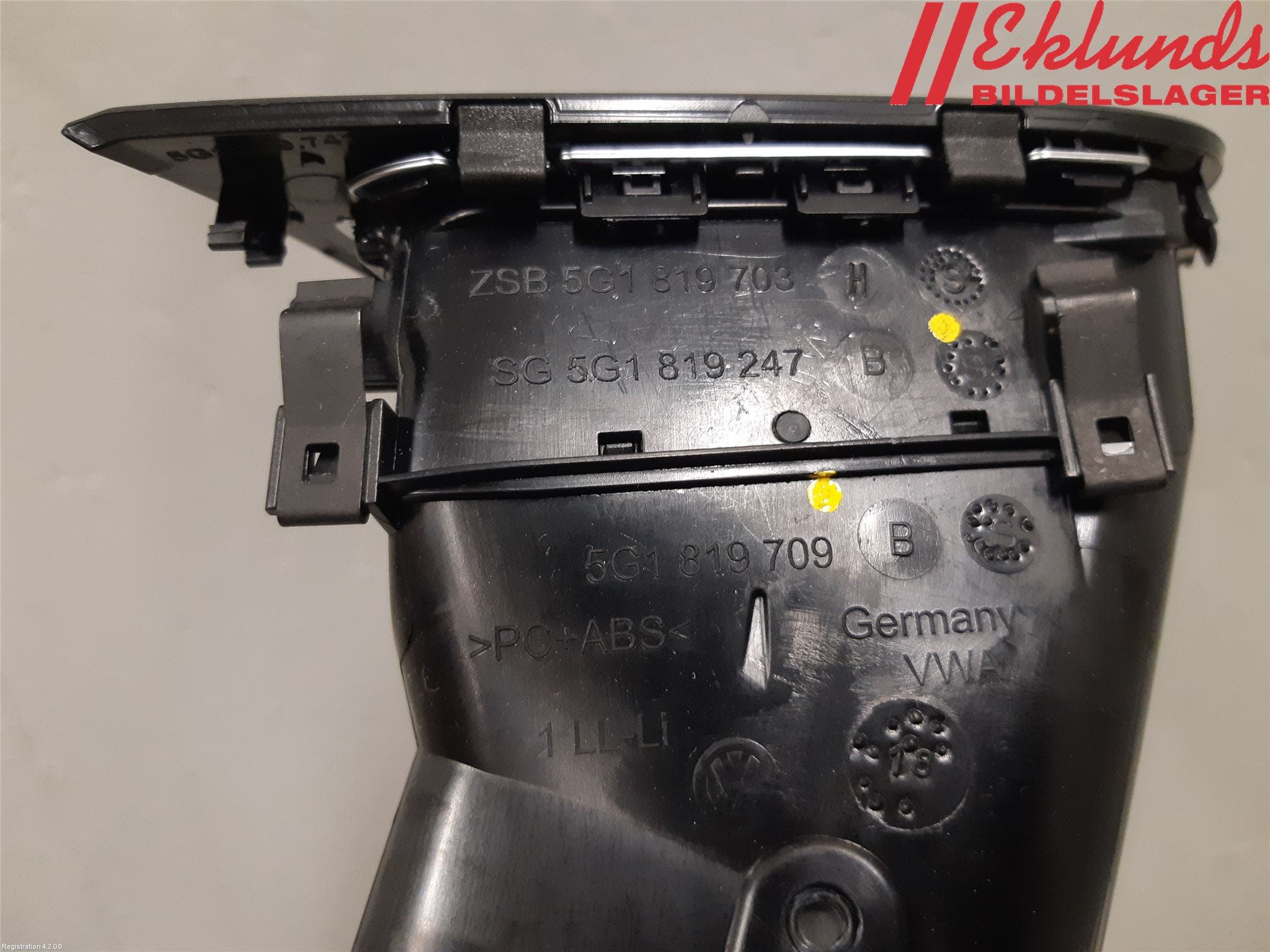 Volkswagen VW GOLF / E-GOLF VII 13-20 Defrosterkanal-Munstycke