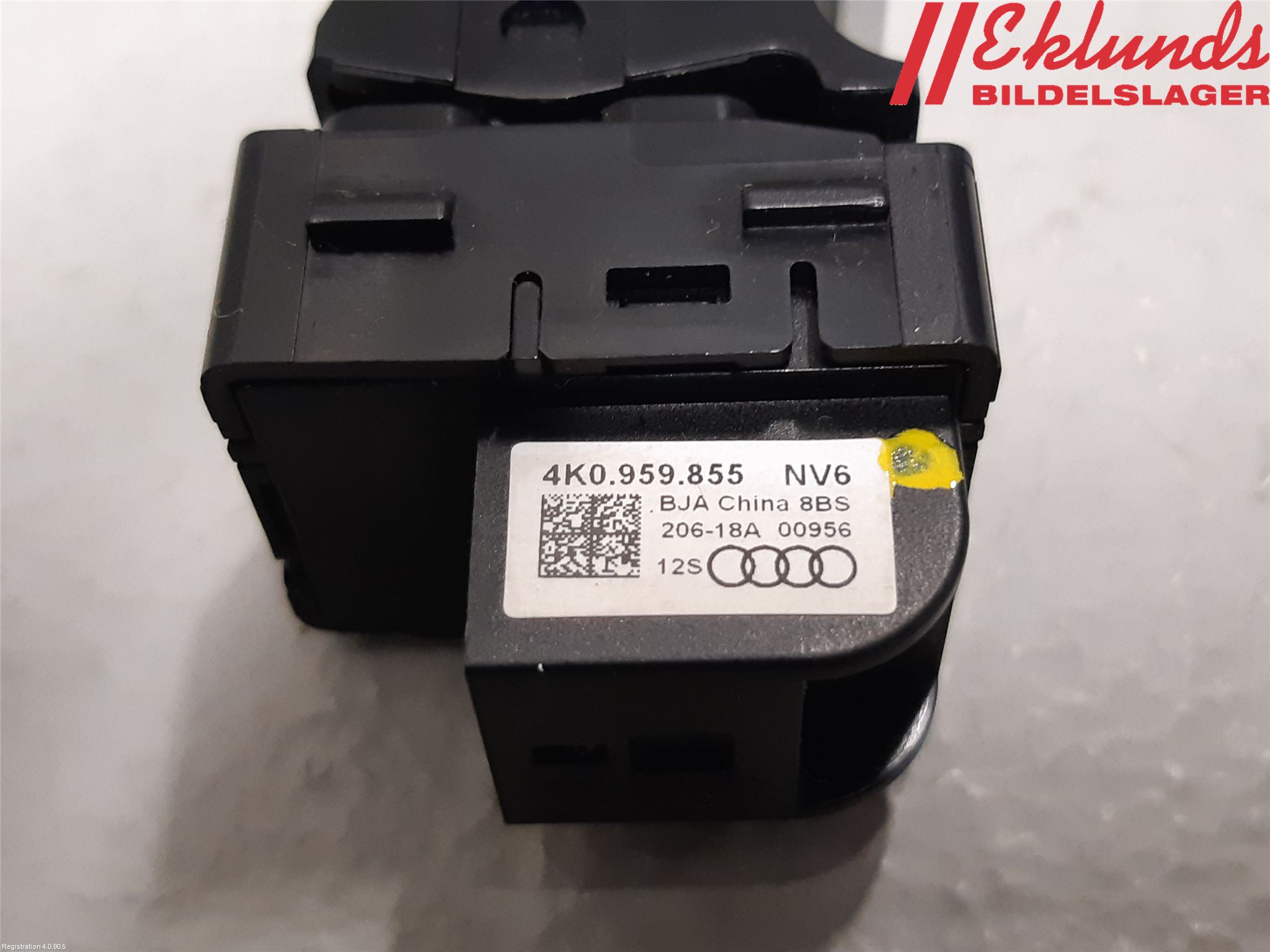 Audi A6 F2/C8 19- Strömställare Elhiss