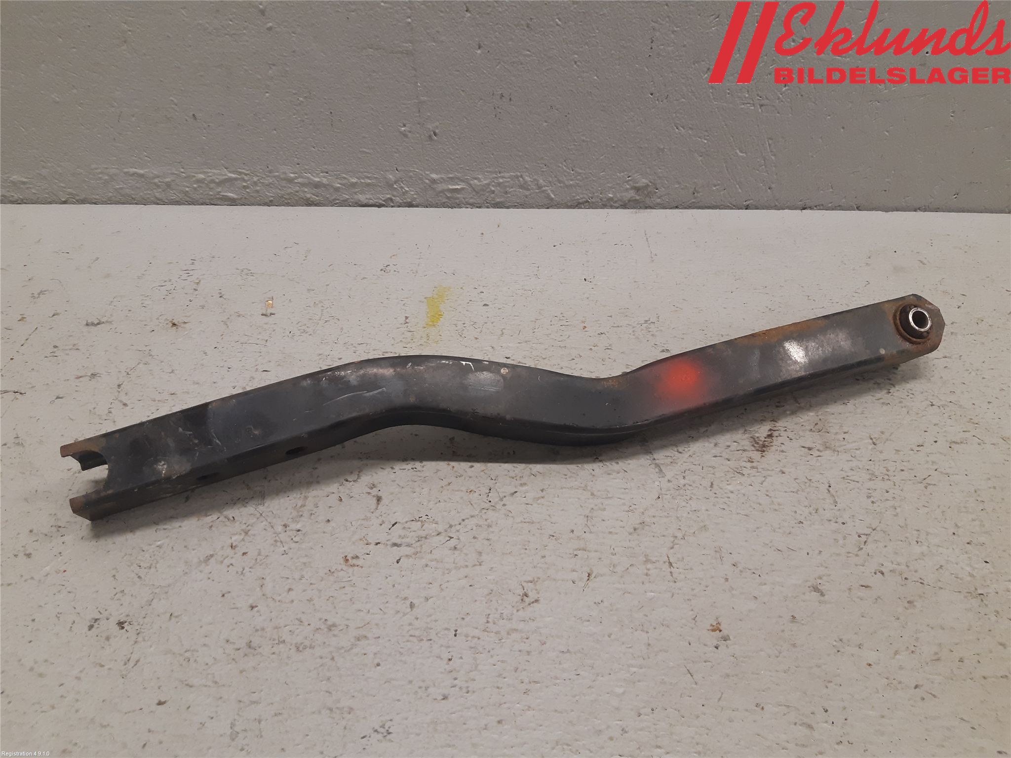 Ford KUGA 17-19 Frontplåt