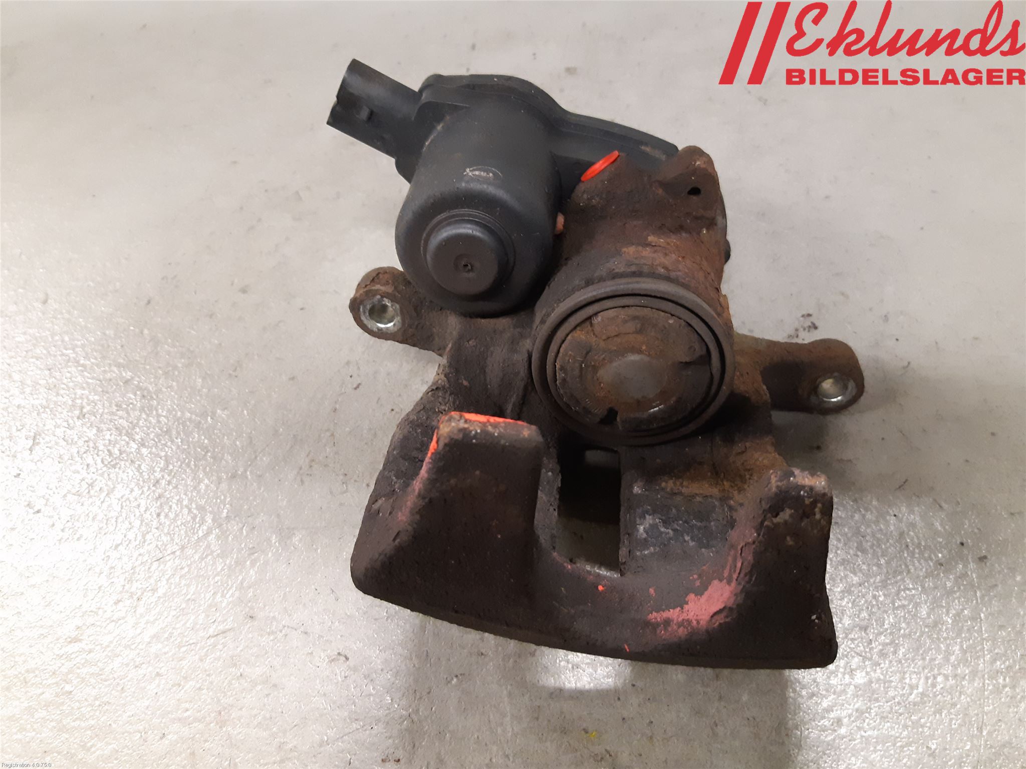 Audi A4 ALLROAD 09-16 Bromsok Bak Vänster