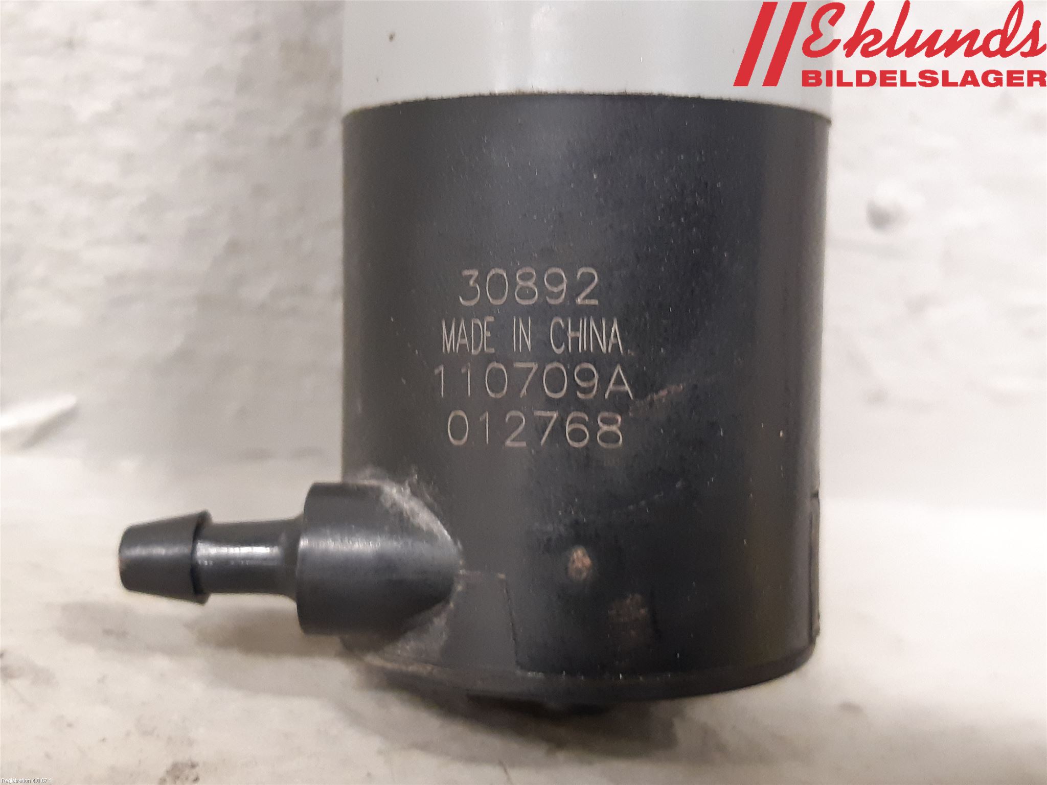 Toyota AVENSIS 09-15 Spolarpump Vindruta