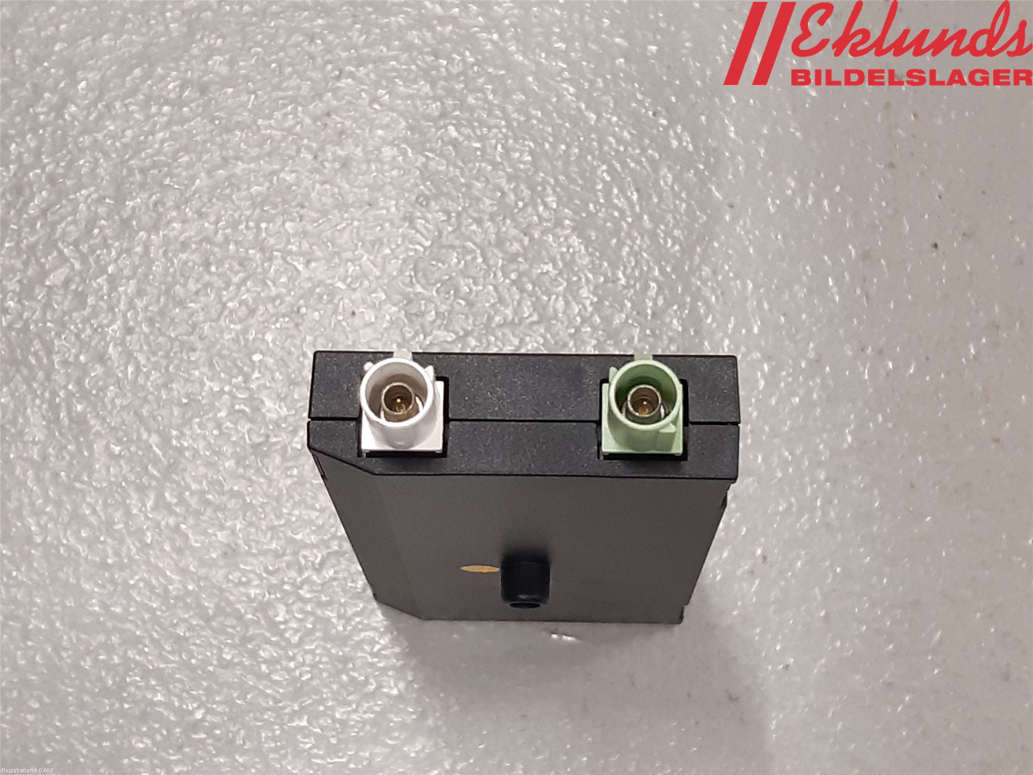 BMW 4 F32/F33/F82/F83 13-20 Antennförstärkare