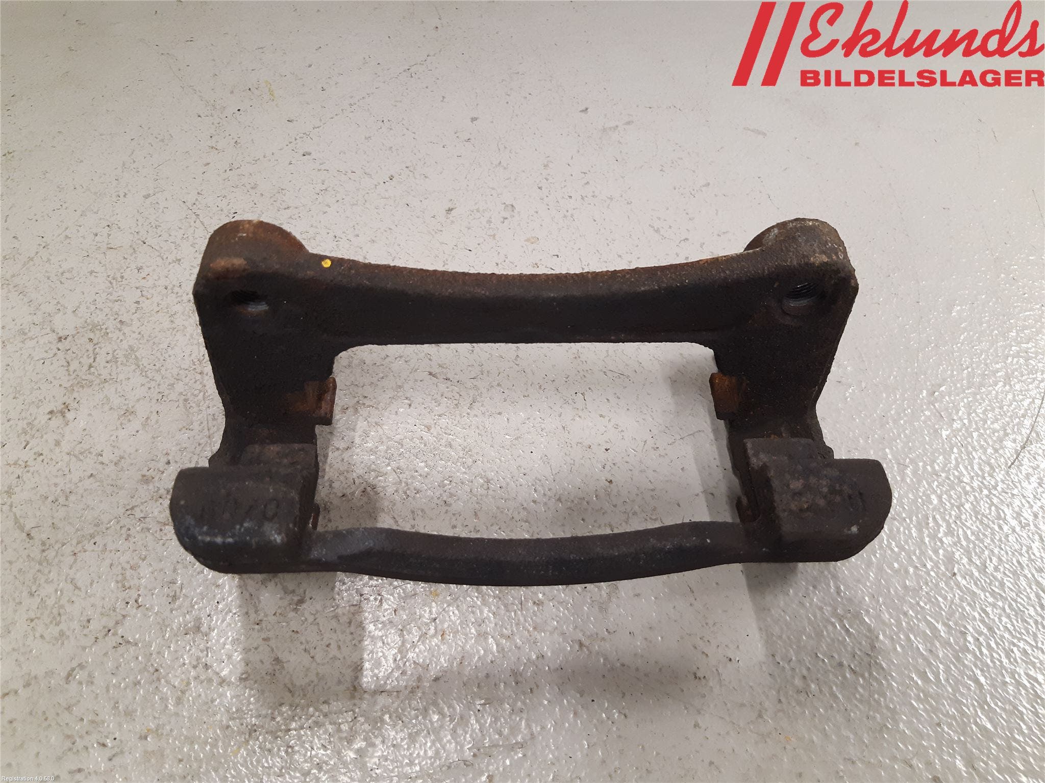 Mazda CX-5 12-17 Bromsokshållare