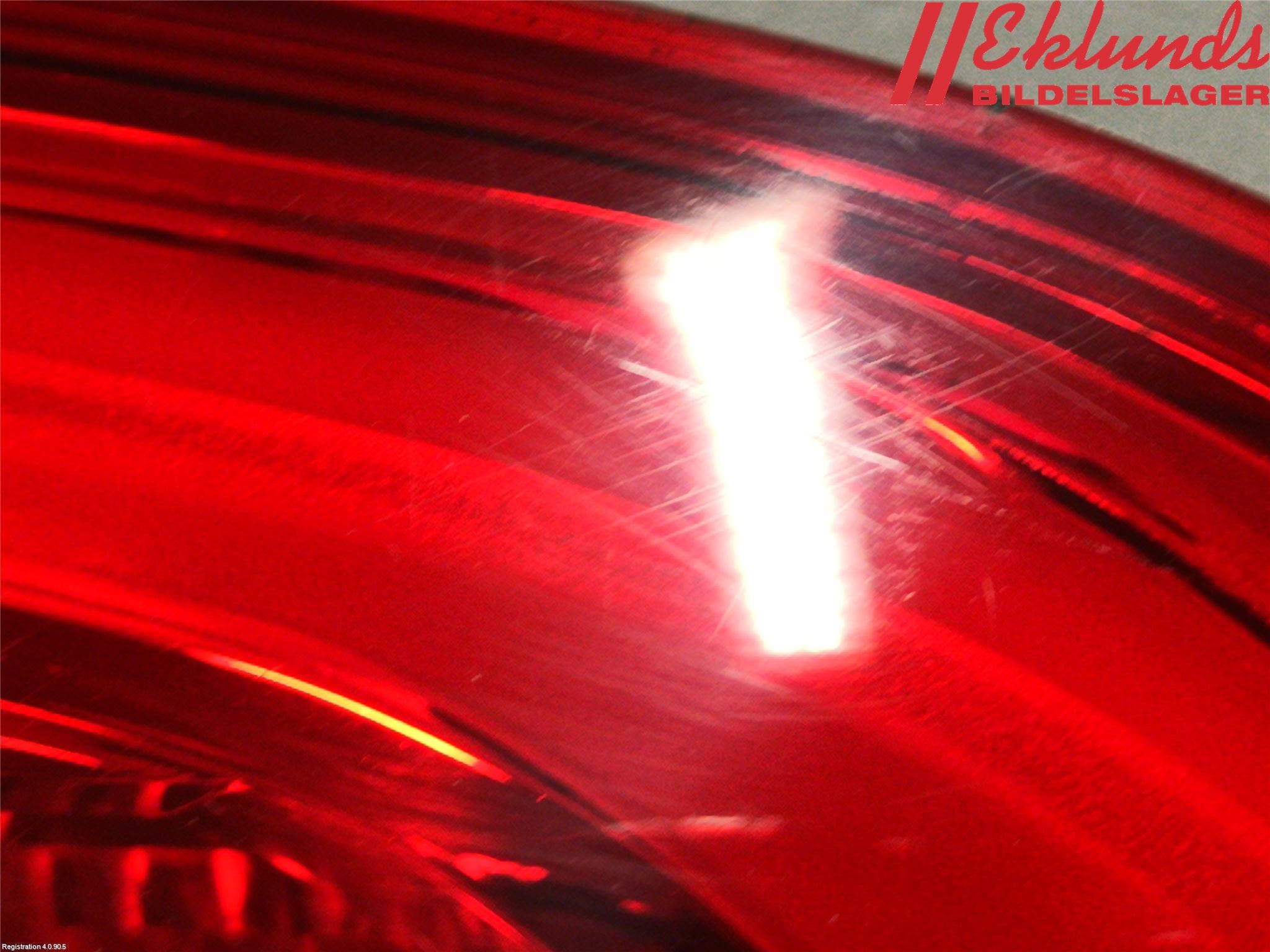 Peugeot 308 14-21 Bakljus Lucka Vä