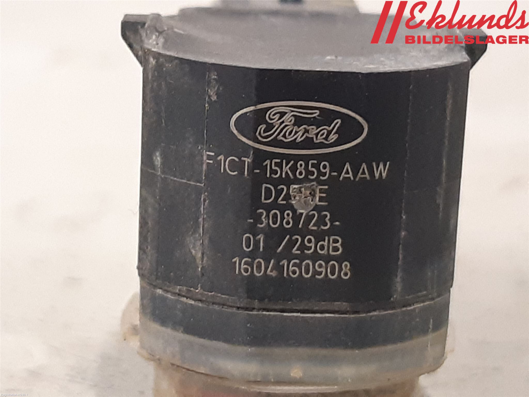 Ford FOCUS 15-18 Parkeringshjälp Backsensor