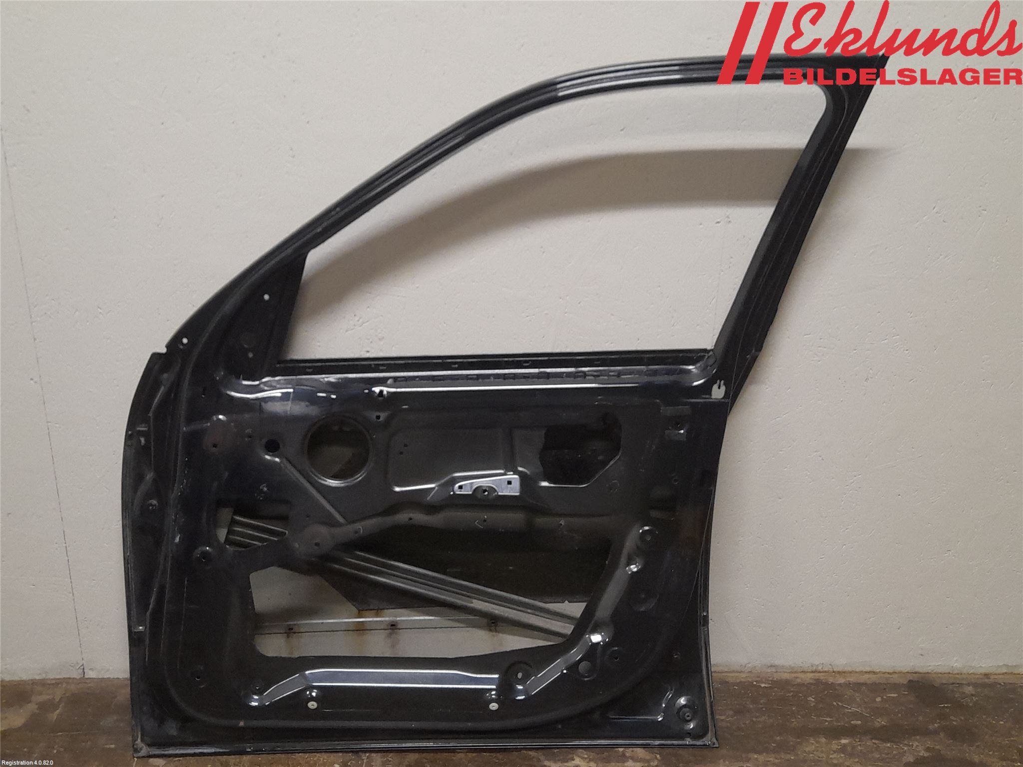 BMW X5 E70 07-13 Dörr Fram Höger