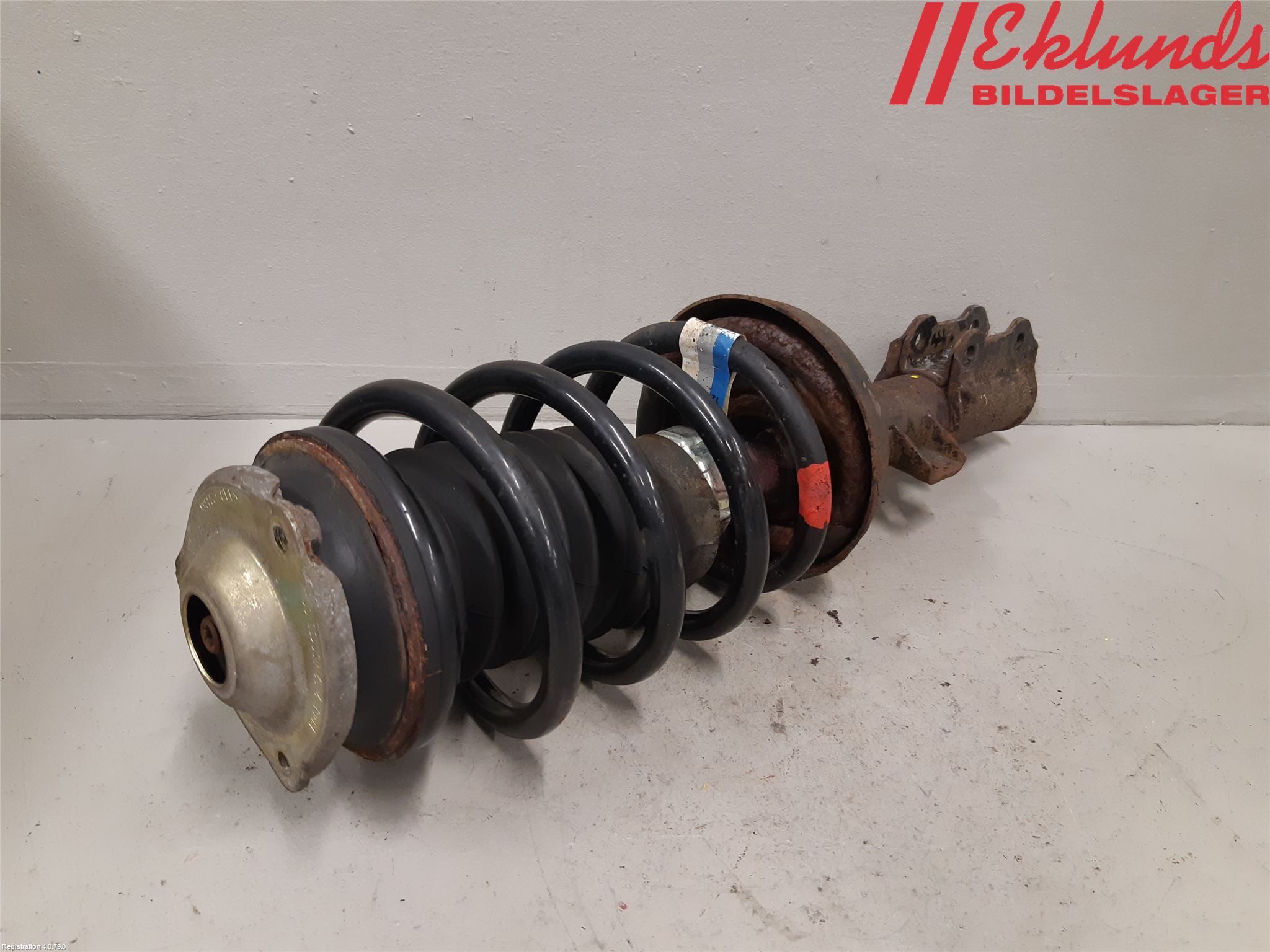 Saab 9-5     06-10 Fjäderben Fram Vänster