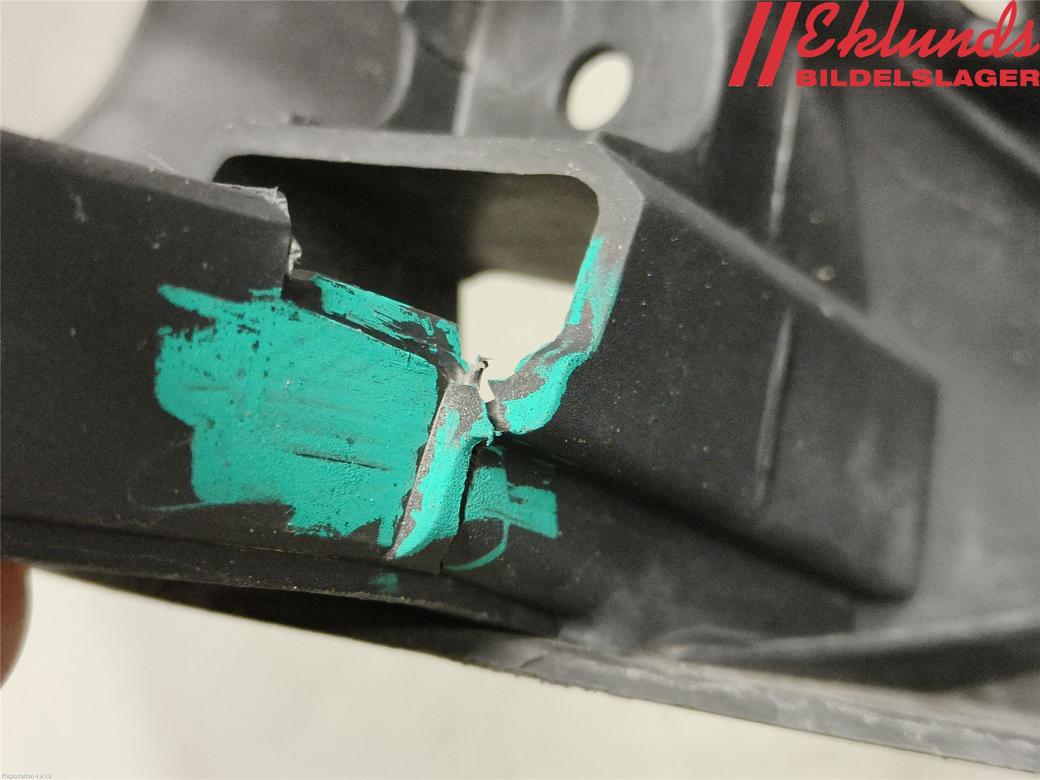 Ford C-MAX II  11-14 Frontplåt