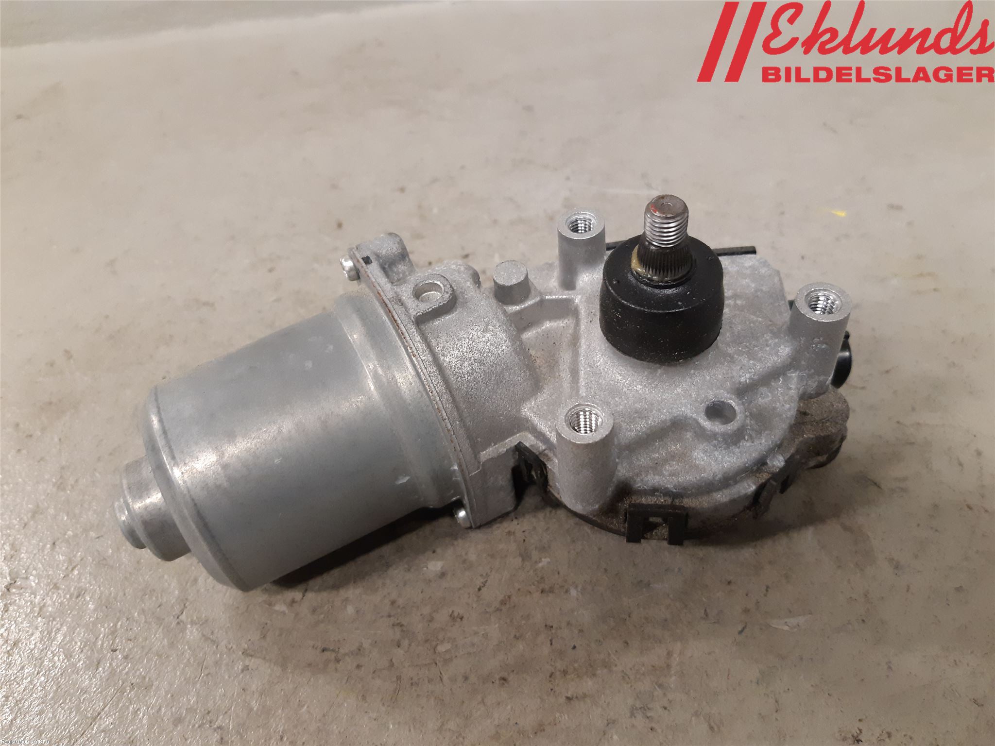 Toyota COROLLA 19- Torkarmotor Vindruta