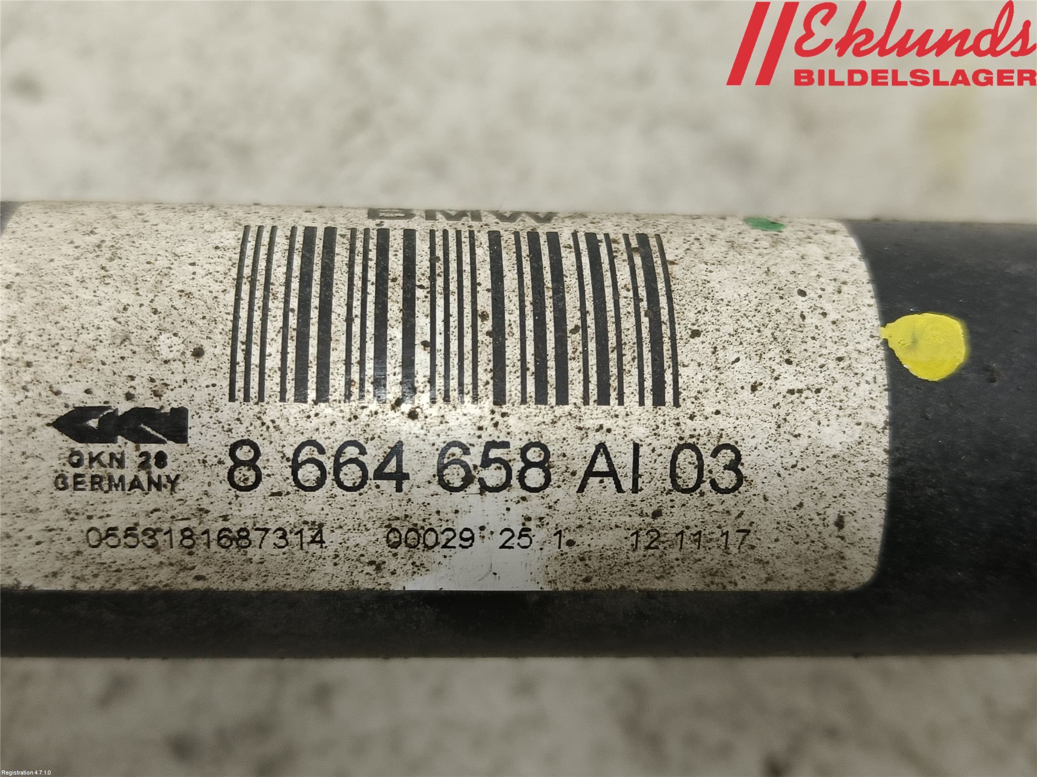BMW 5 G30/G31/F90 17-23 Drivaxel Bak Höger