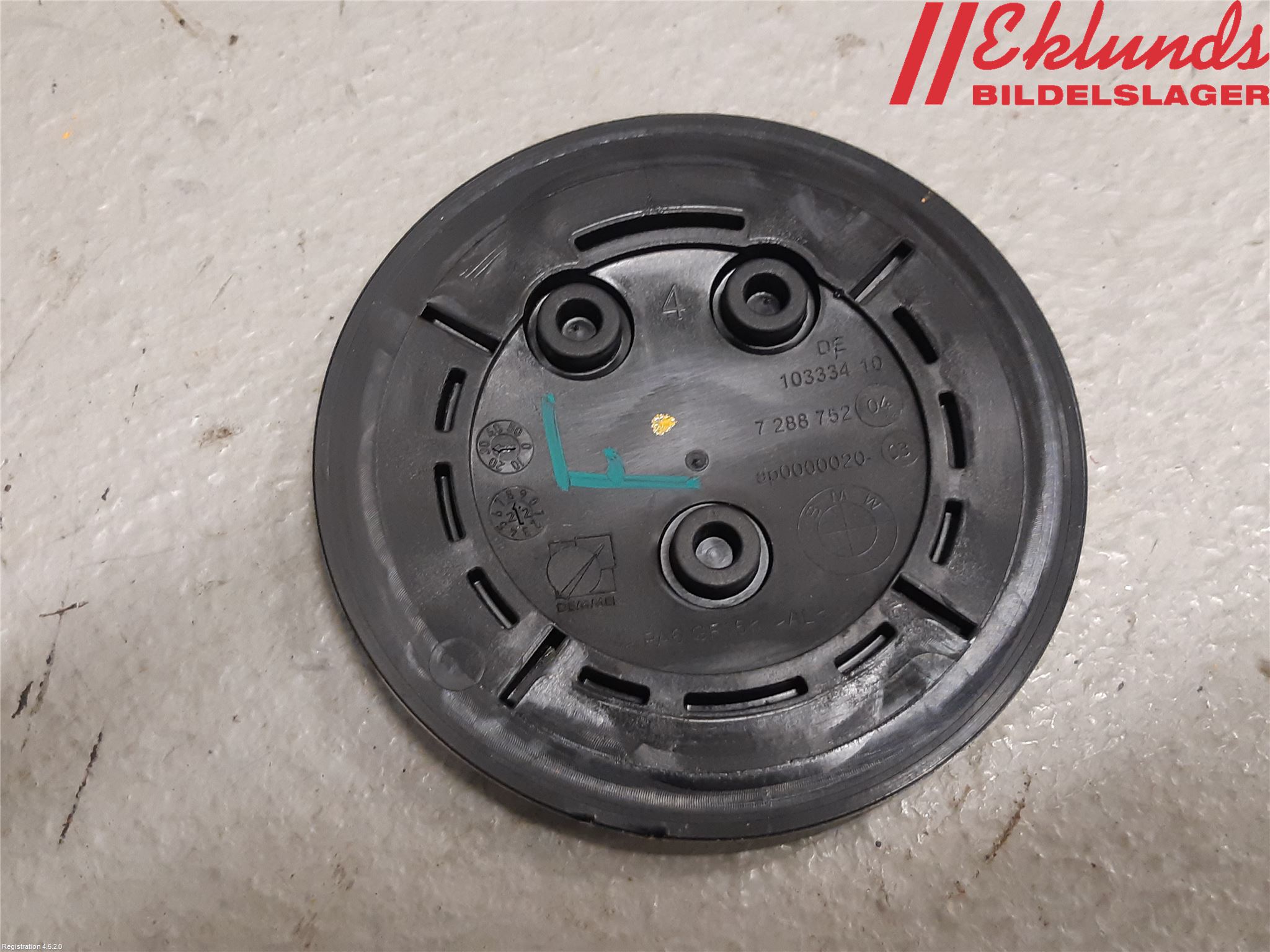 BMW 3 F30/F31/F80 12-19 Emblem