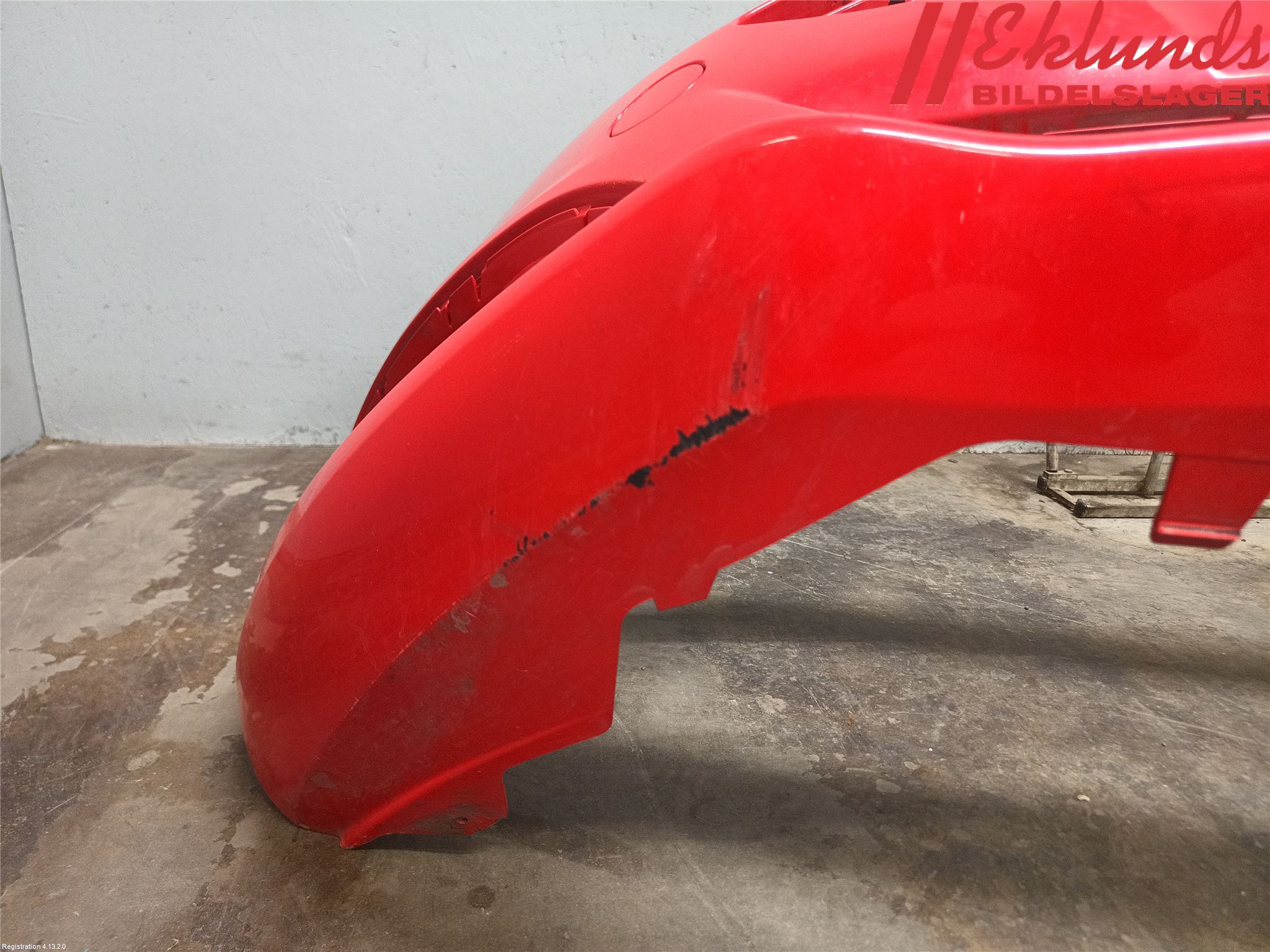 Ford FIESTA 13-17 Stötfångarbeklädnad Fram