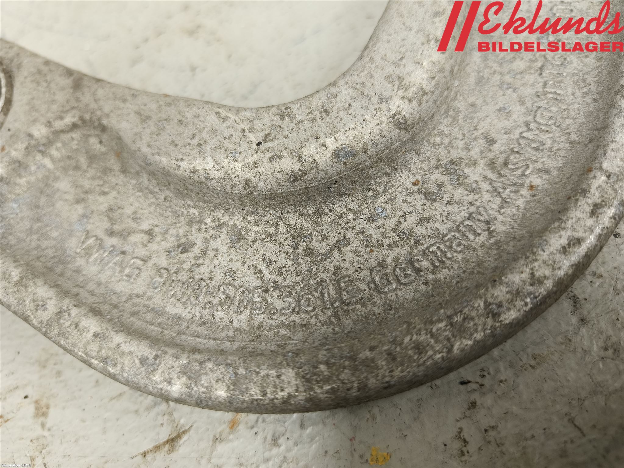 Audi A4/S4 B9 16-19 Bärarm Bak Höger