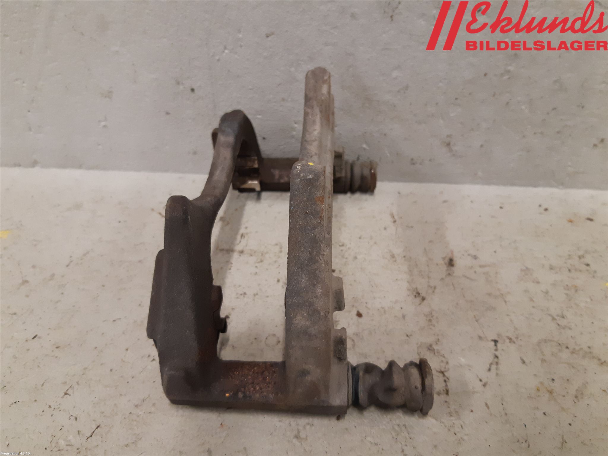 Fiat TIPO/CROSS 16- Bromsokshållare