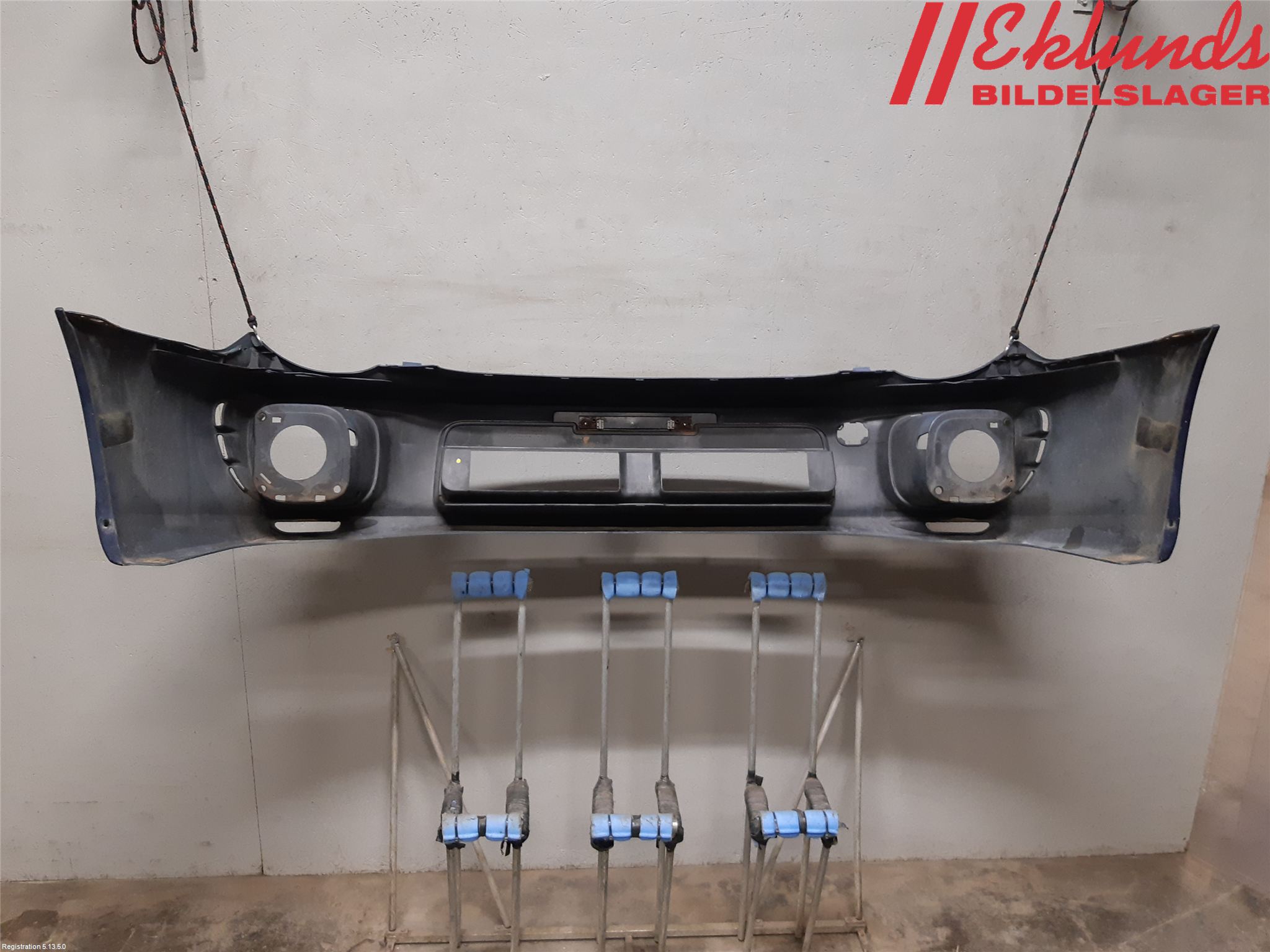 Subaru IMPREZA II  01-02 Stötfångarbeklädnad Fram