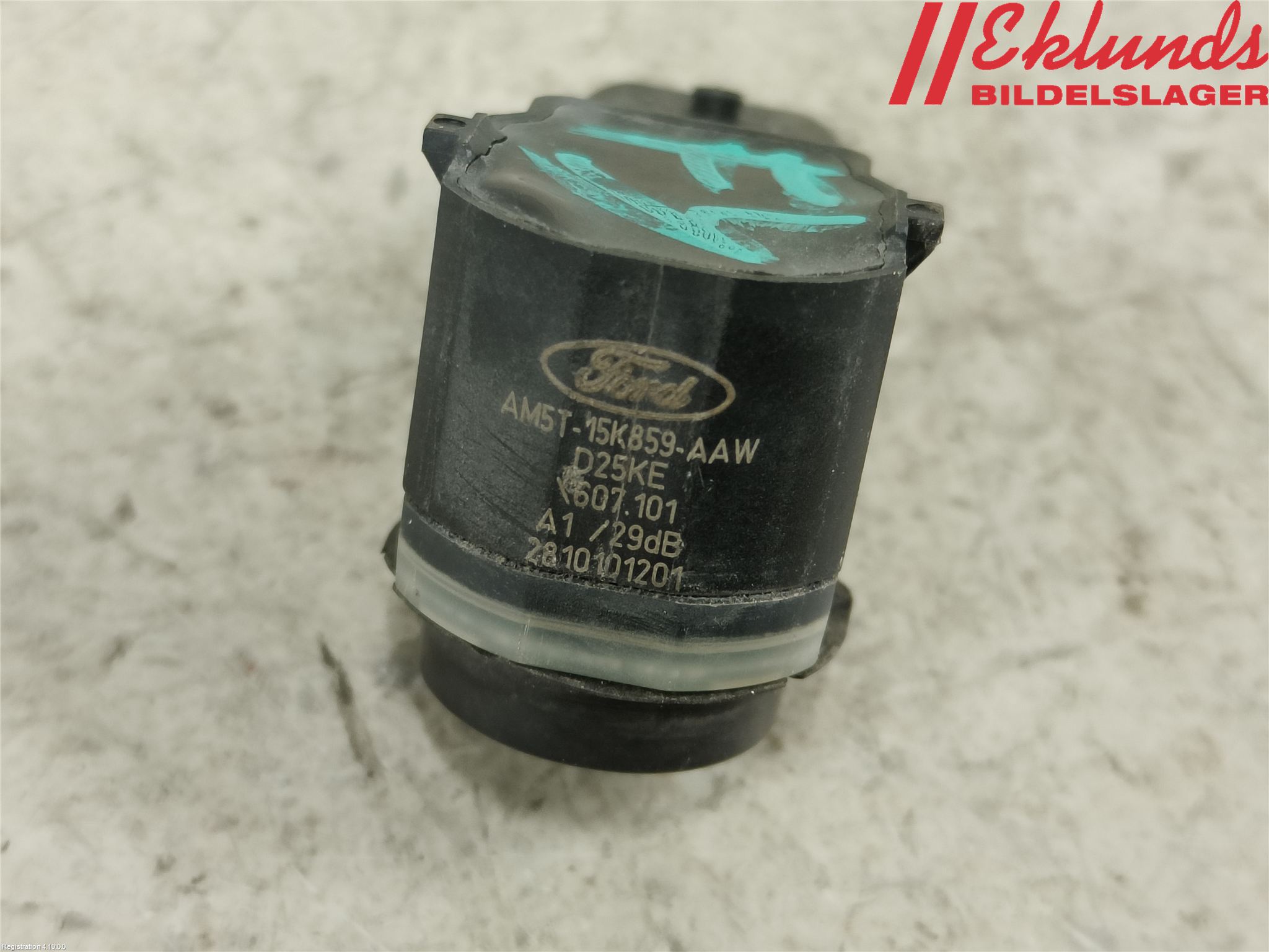 Ford KUGA 08-12 Parkeringshjälp Frontsensor