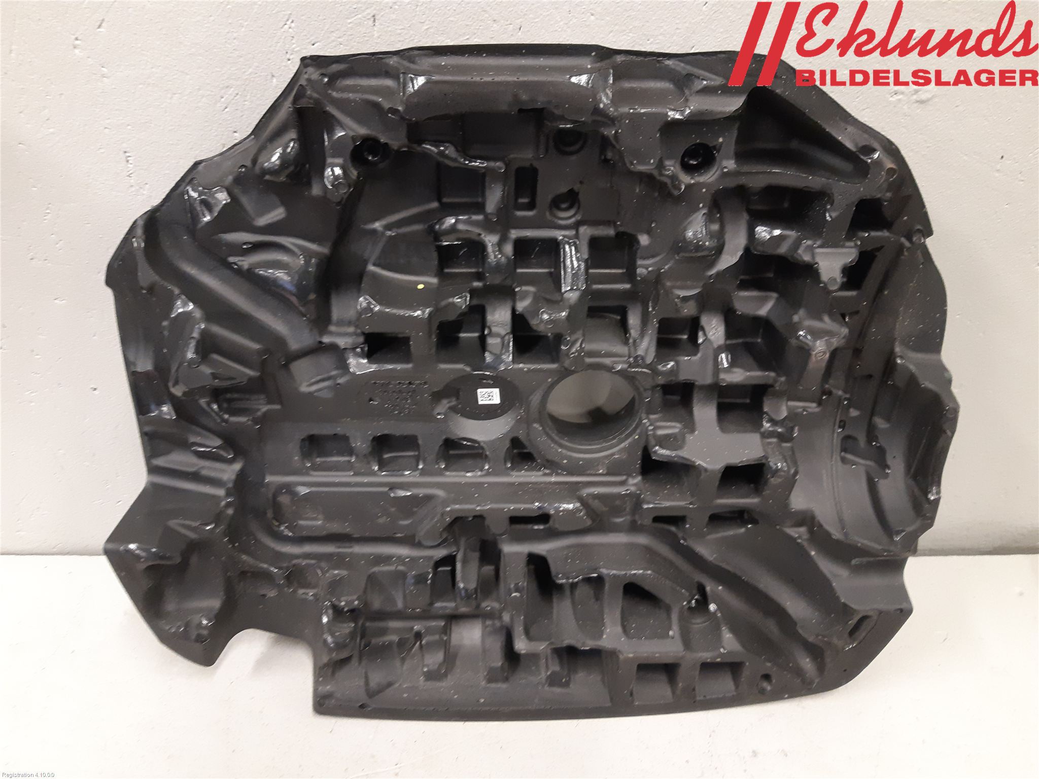 Volvo XC60 18- Motorkåpa