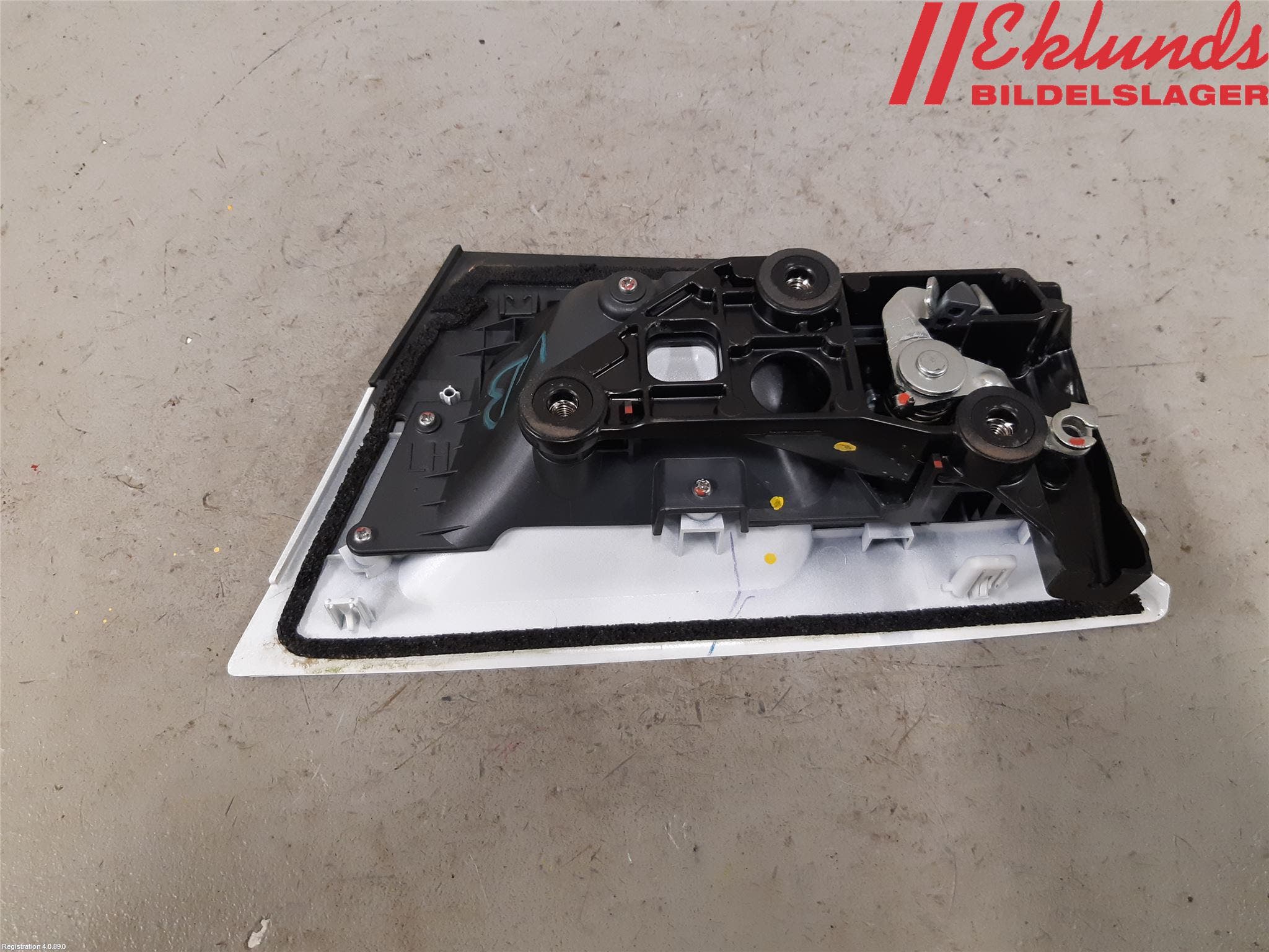 Toyota C-HR 16-23 Dörrhandtag Yttre Vä