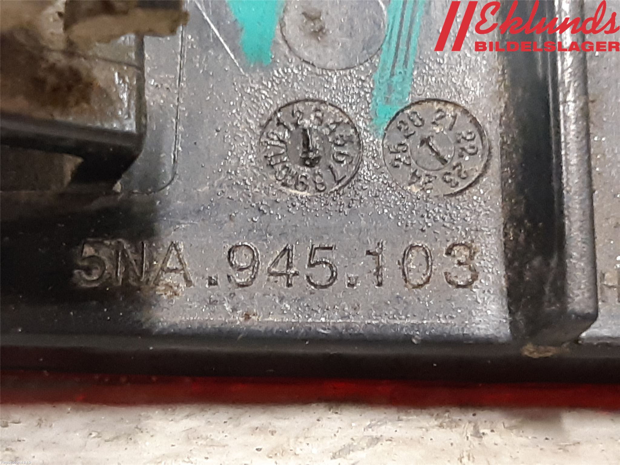Volkswagen VW TIGUAN 16-24 Dimljus/Reflex Bak