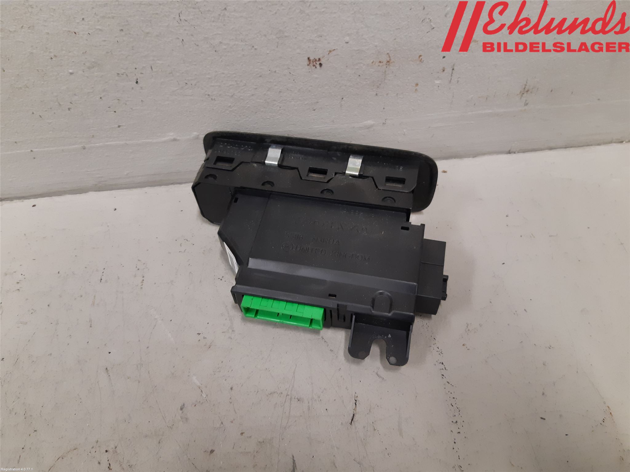 Volvo V70 05-08 Strömställare Elhiss