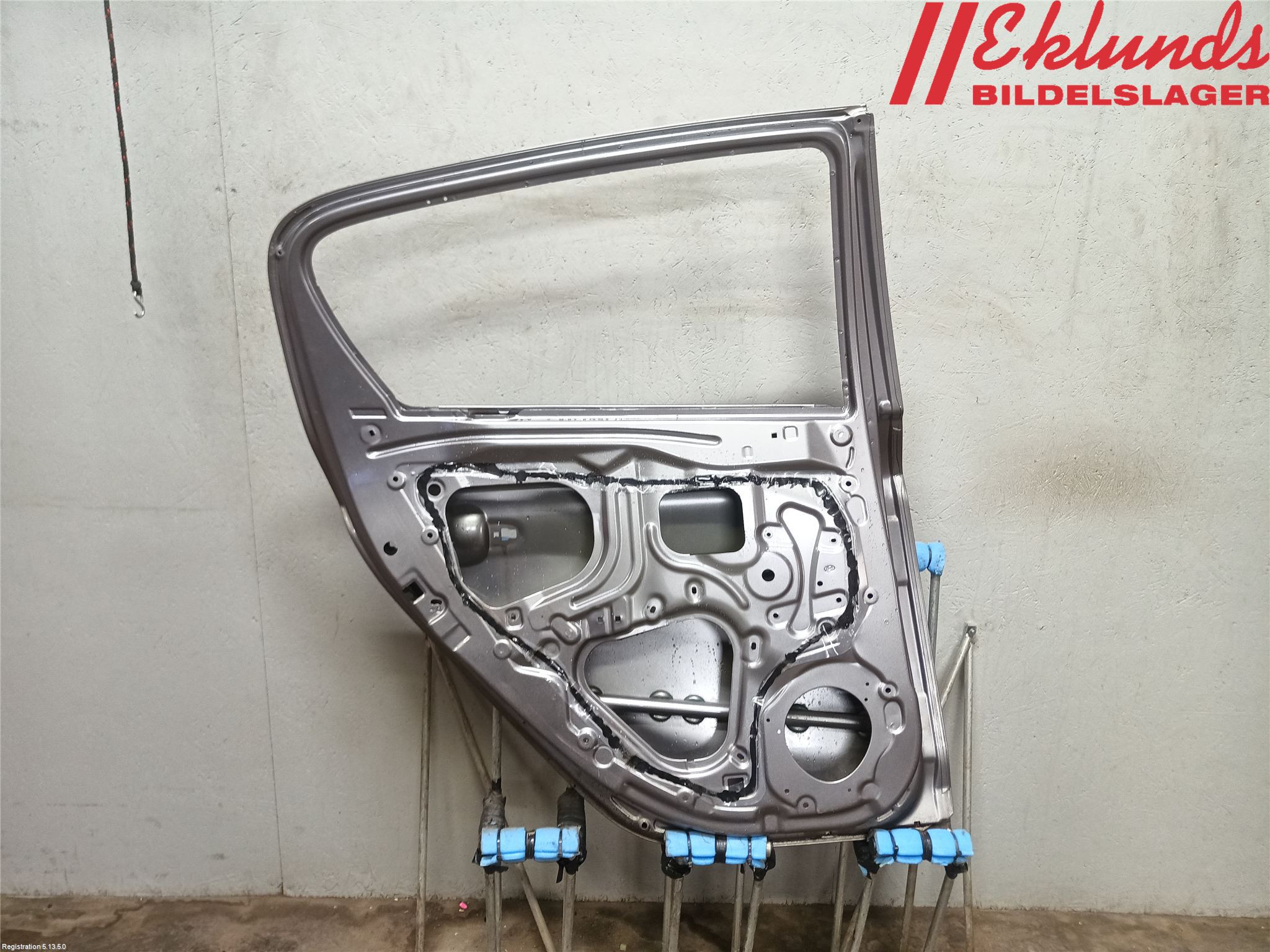 Hyundai i20 PB 09-14 Dörr Bak Vänster