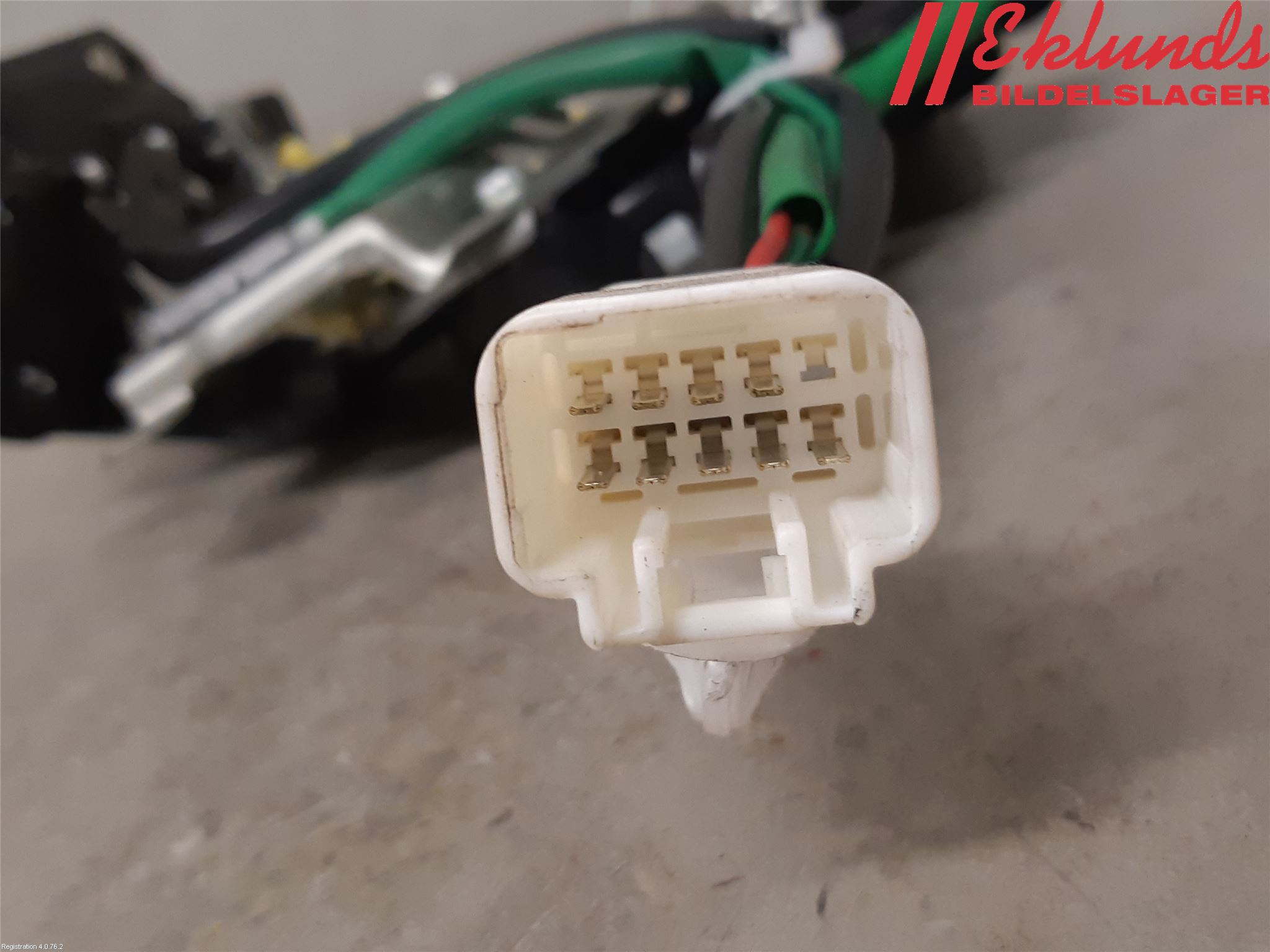 Mitsubishi OUTLANDER 13-21 Låskista Baklucka