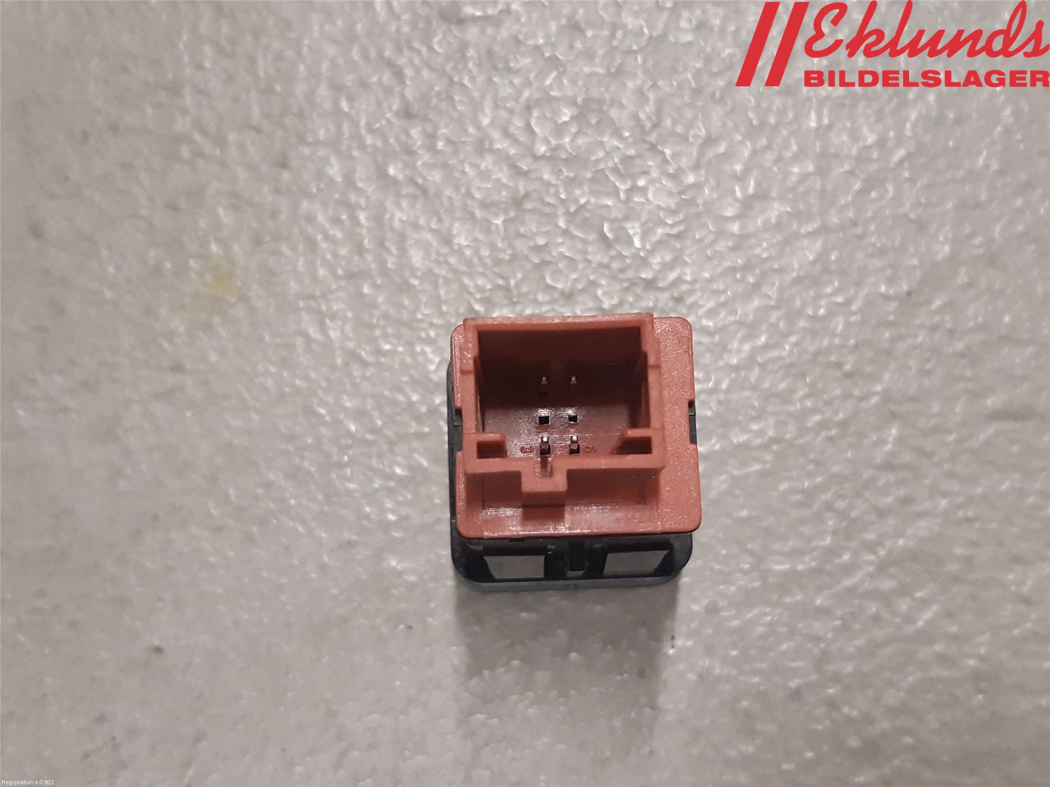 Citroen C5 AIRCROSS 19- Strömställare Baklucka