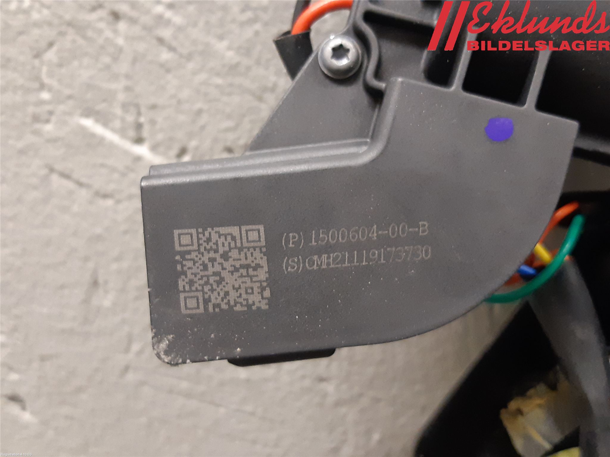 Tesla MODEL 3 17- Låskista Baklucka