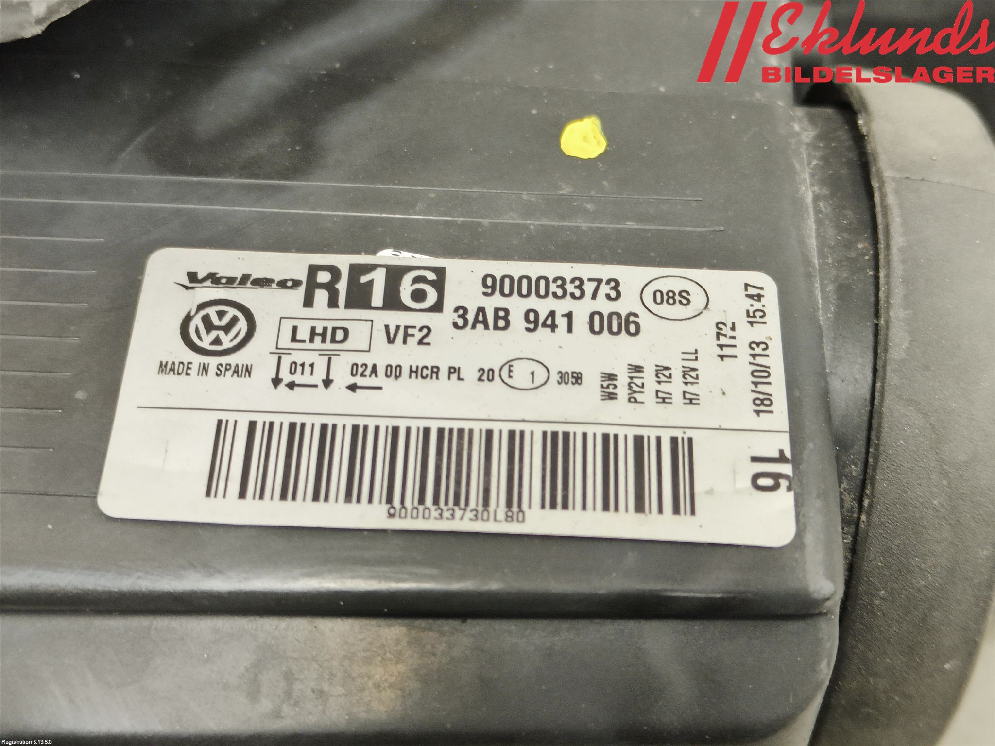 Volkswagen VW PASSAT 11-14 Strålkastare Höger